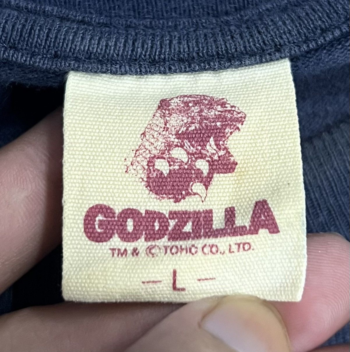 Vintage VINTAGE GODZILLA SHIRT Size US L / EU 52-54 / 3 - 8 Thumbnail