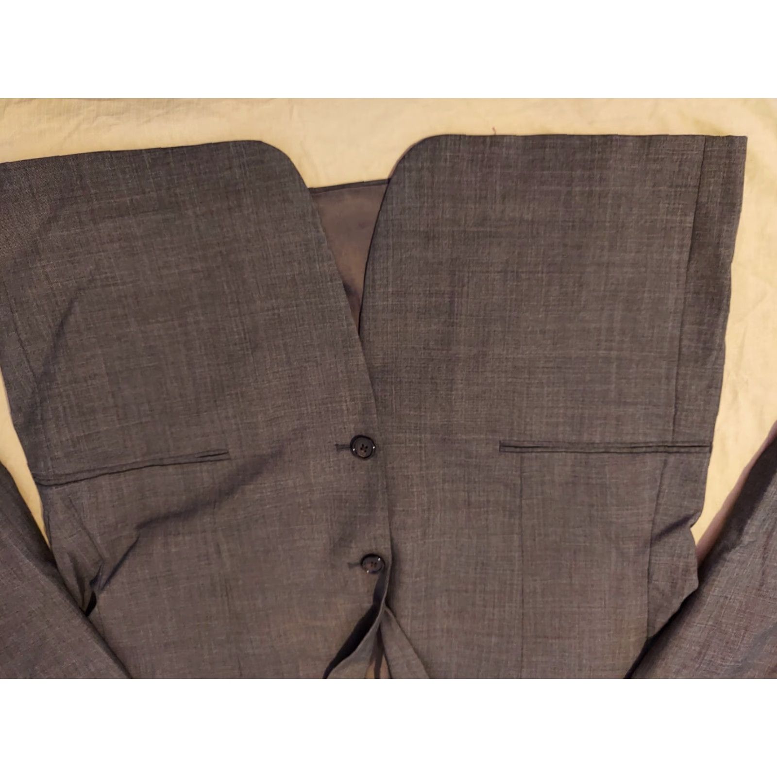 Polo Ralph Lauren Polo Ralph Lauren Blazer Wool Jacket 44R Gray Mens Polo Ralph Lauren Wool Blazer 2 Piece Blue Adult 44 Mens Size US XXL / EU 58 / 5 - 3 Thumbnail