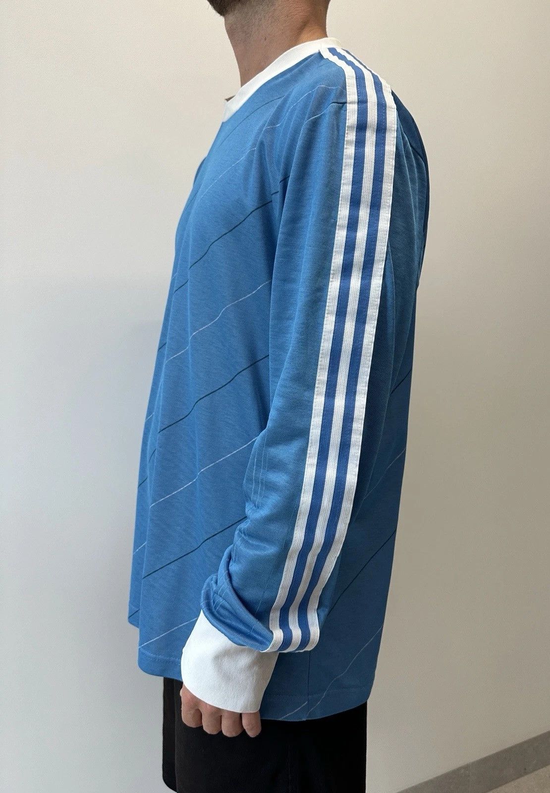 Adidas Vintage 1980s Adidas Shirt Template Long Sleeve Soccer Size US XL / EU 56 / 4 - 4 Thumbnail
