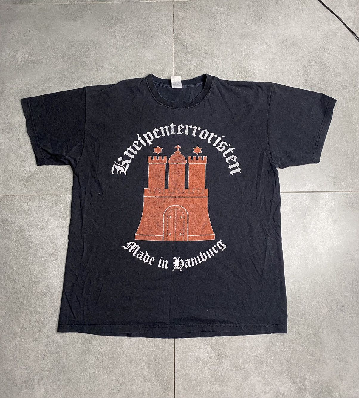 Band Tees × Vintage Bohse Onkelz Kneipenterroristen t shirt vintage XL Size US XL / EU 56 / 4 - 1 Thumbnail