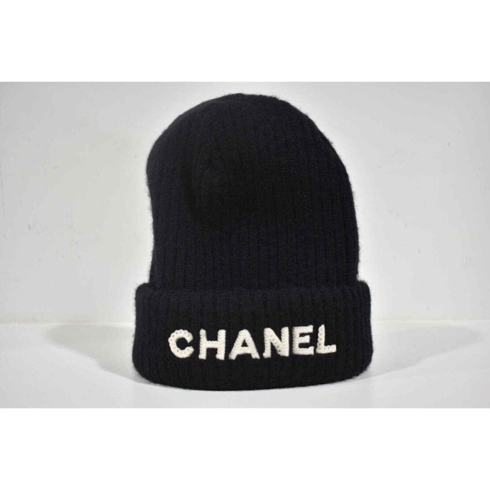 Chanel Chanel White Sequin CC Logo Beanie Winter Hat Cap Cloche Size ONE SIZE - 5 Thumbnail