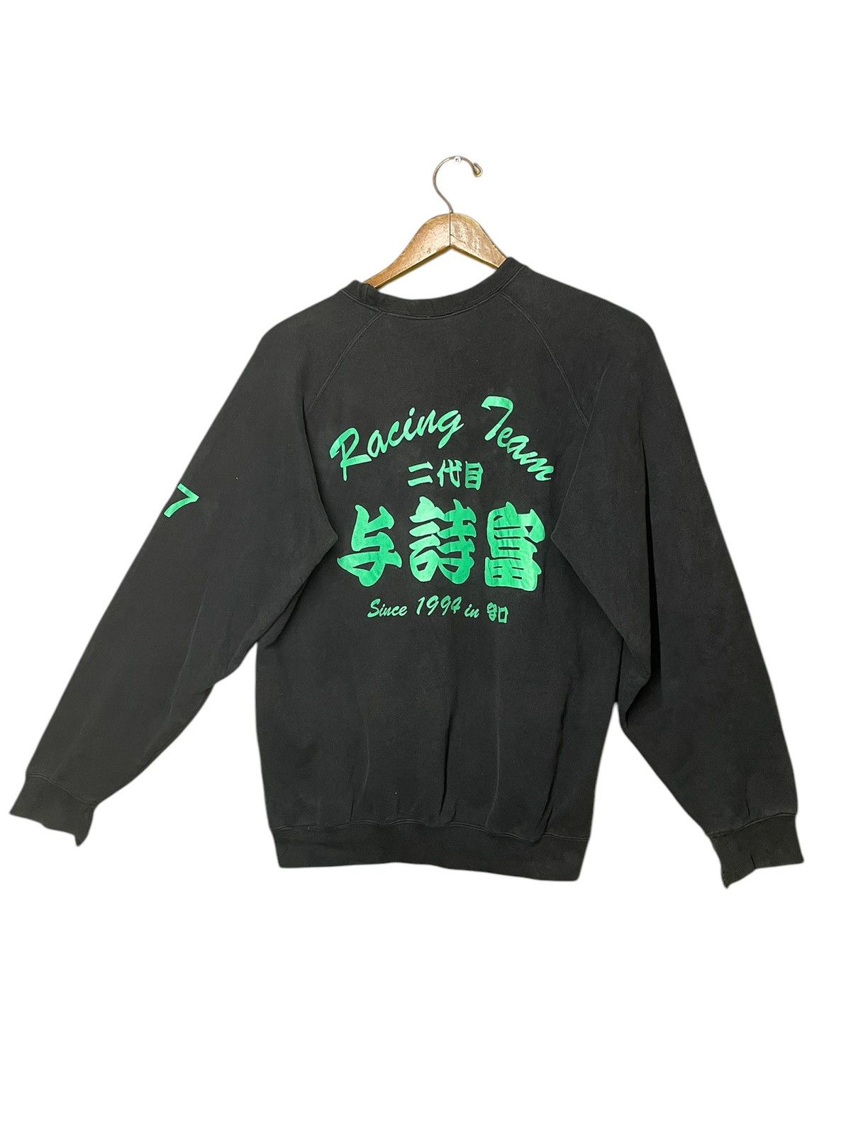 Other Racing team📣 big logo print crewneck sweatshirt Size US M / EU 48-50 / 2 - 6 Thumbnail