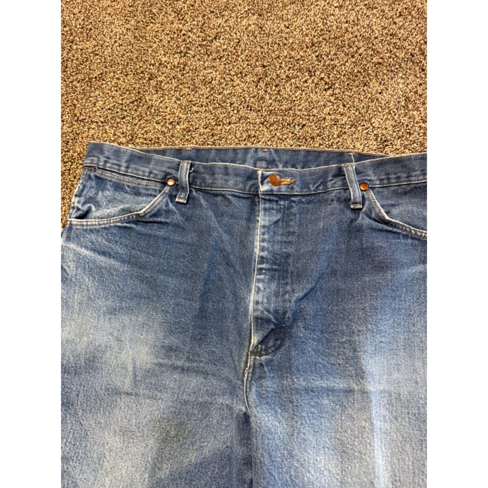 Wrangler Wrangler 936 Jeans 38 Blue Denim Bootcut Distressed 38x29 Men Pan 5-Pocket Wrangler 936 Bootcut Jeans Size 38 Mens Regular Blue Denim Distressed Jeans Size US 38 / EU 54 - 7 Thumbnail