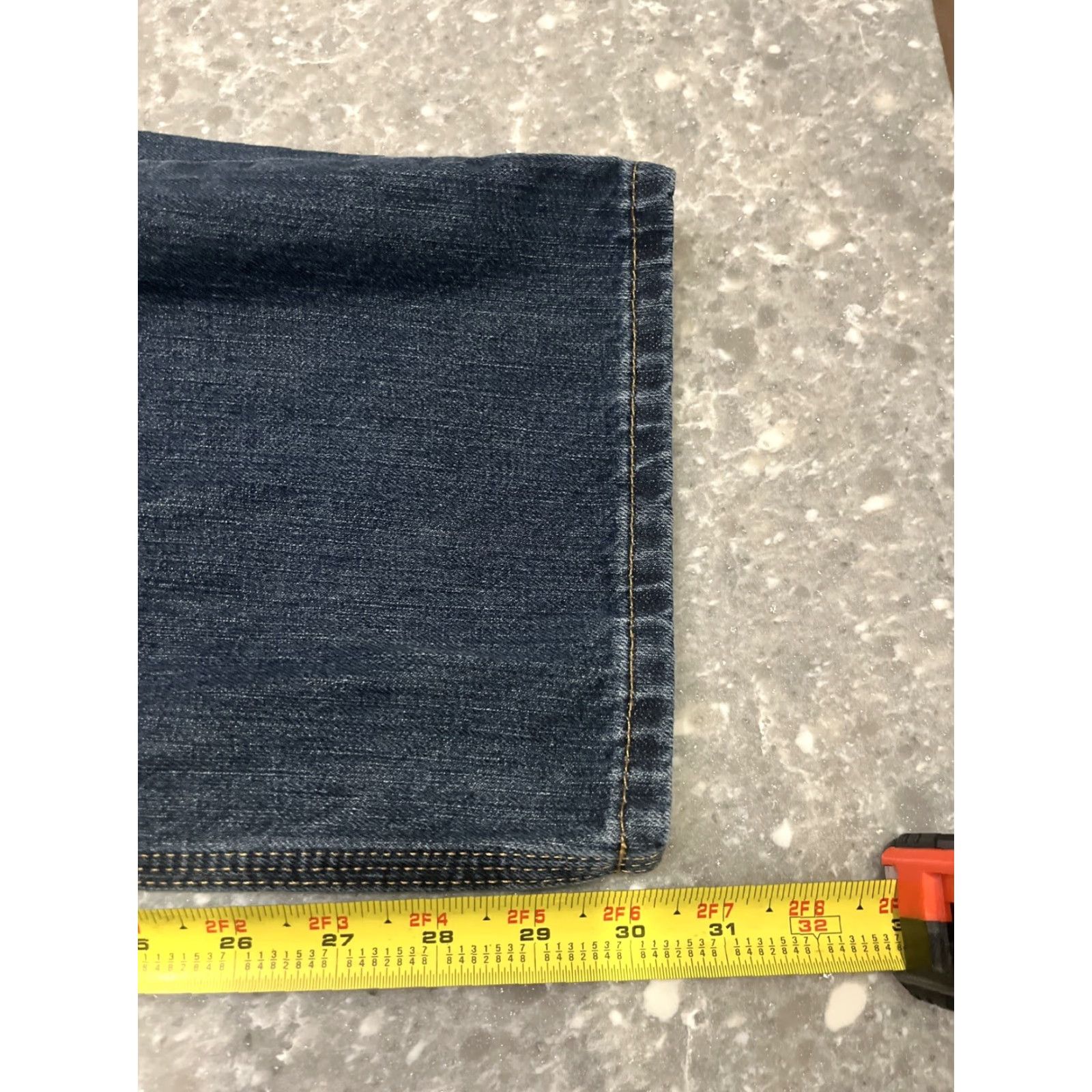 Carhartt Carhartt Jeans Mens 38x30 Relaxed Fit Denim Blue 5-Pocket Zipper Button Logo Regular 101483-968 Relaxed Mens Jeans Size US 38 / EU 54 - 4 Thumbnail