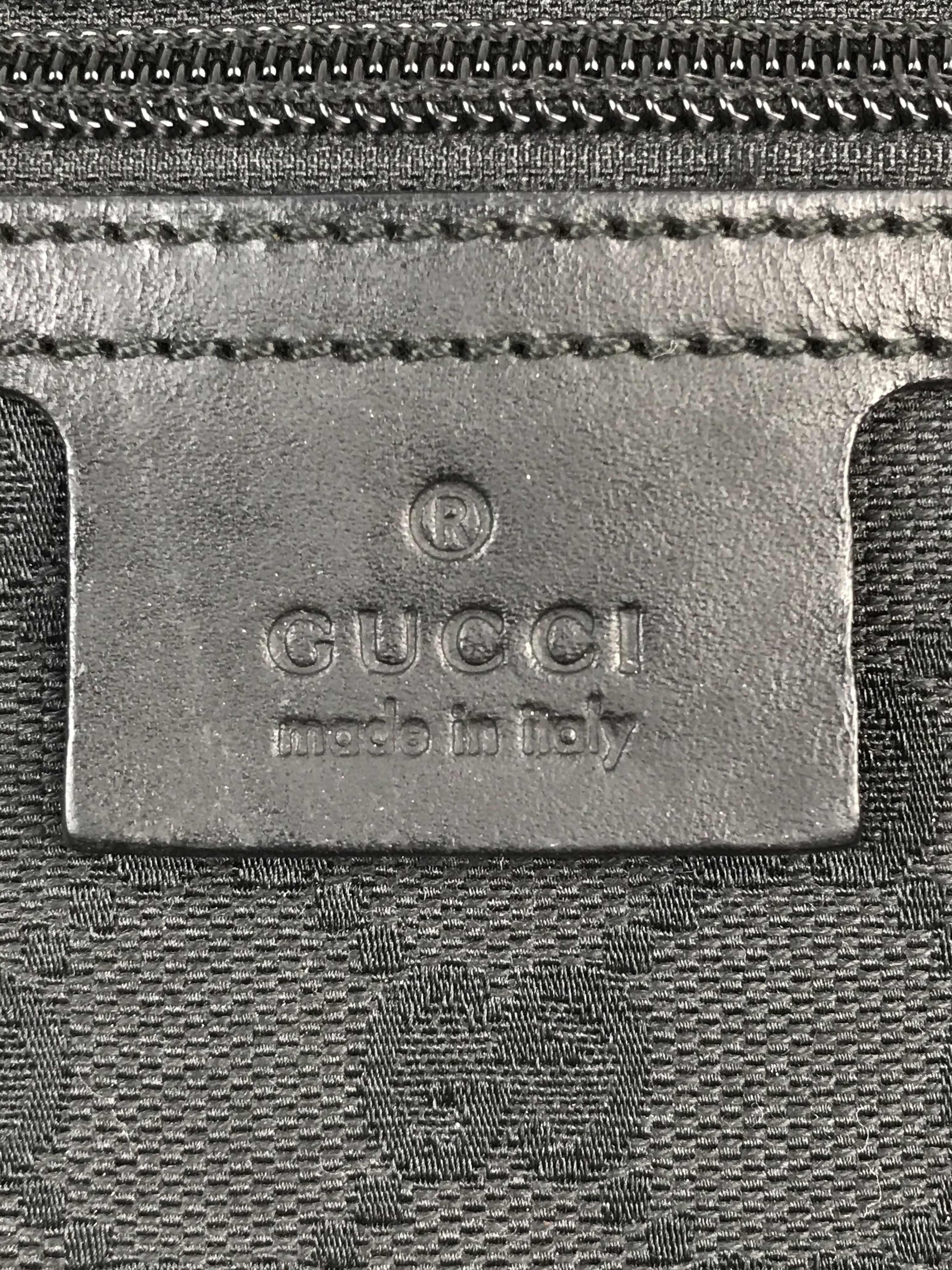 Gucci Vintage Gucci Messenger Bag Full Monogram Size ONE SIZE - 17 Thumbnail