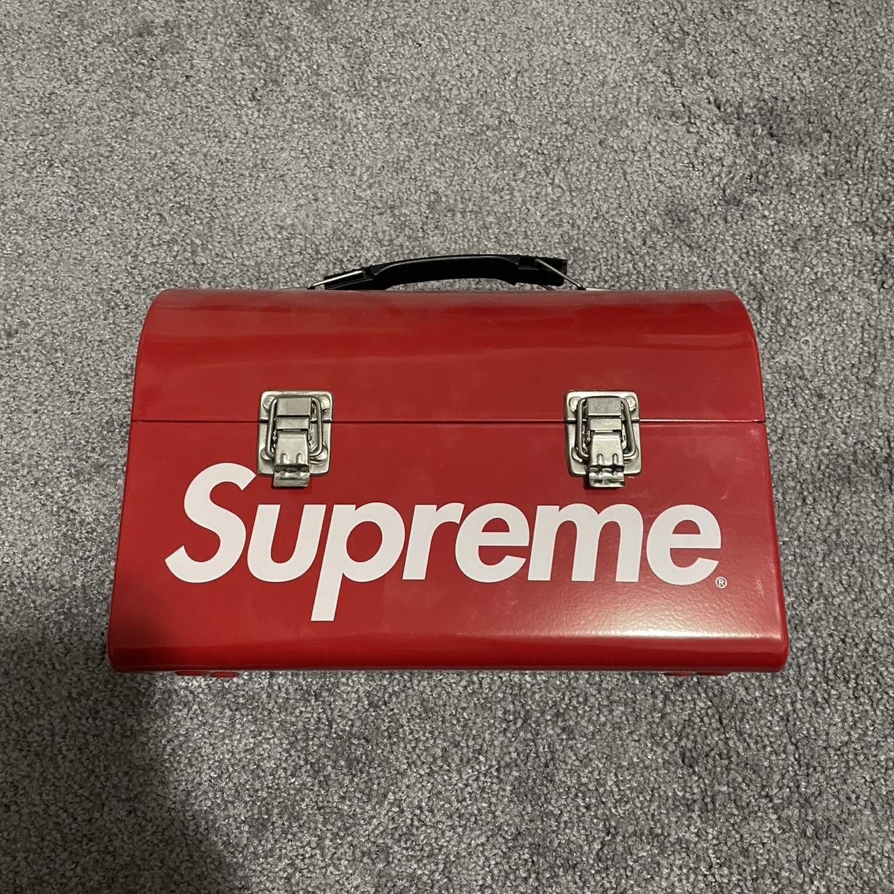 Supreme Supreme Metal Lunch Box (DISPLAYED) Size ONE SIZE - 1 Thumbnail