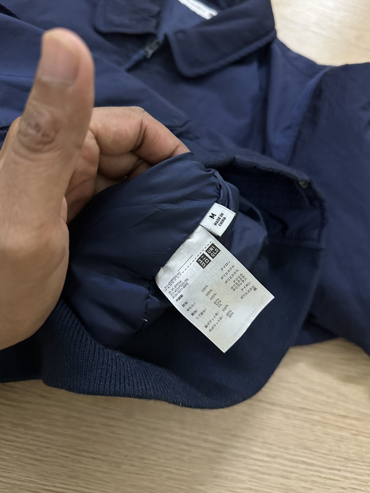 JW Anderson × Uniqlo J.W. Anderson Uniqlo Aesthetic 2 Pocket Below Bomber Jacket Size US M / EU 48-50 / 2 - 7 Thumbnail