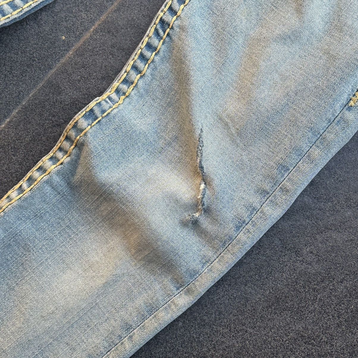 If Six Was Nine 90s True Religion Big T Distressed Denim Pants Size 29" - 3 Thumbnail