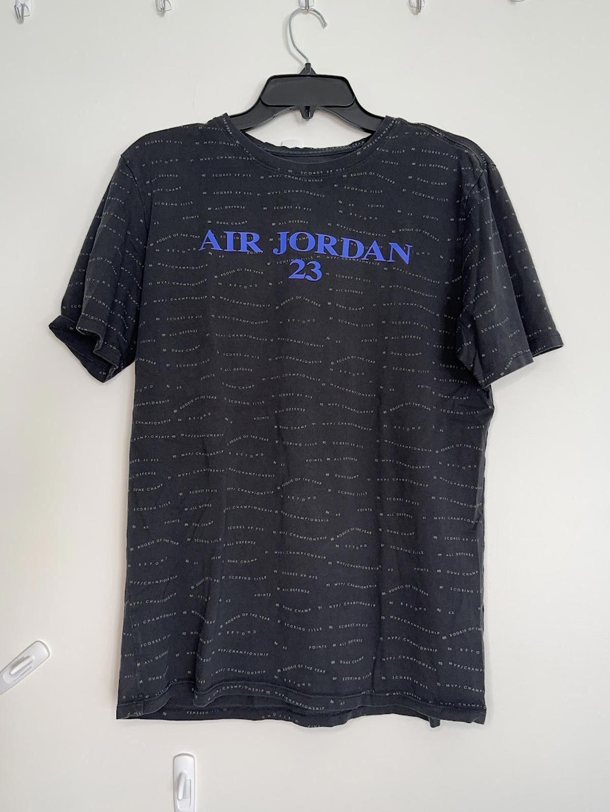 Jordan Brand Air Jordan Sportswear Shirt - Sz. Men's M Size US M / EU 48-50 / 2 - 1 Thumbnail