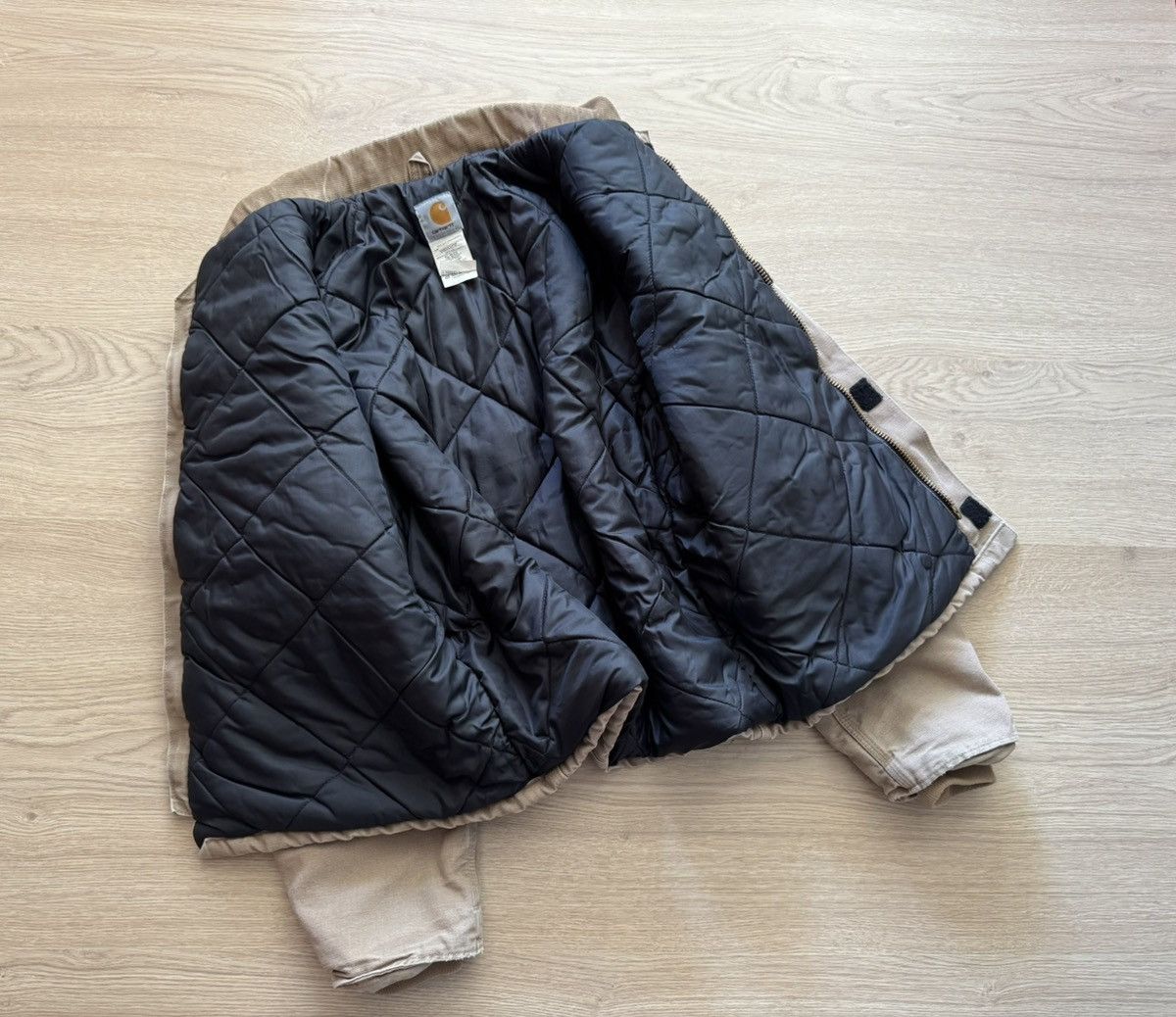Carhartt Vintage 00’s Carhartt Arctic USA J22 SDL Tan Cropped Jacket Size US L / EU 52-54 / 3 - 9 Thumbnail