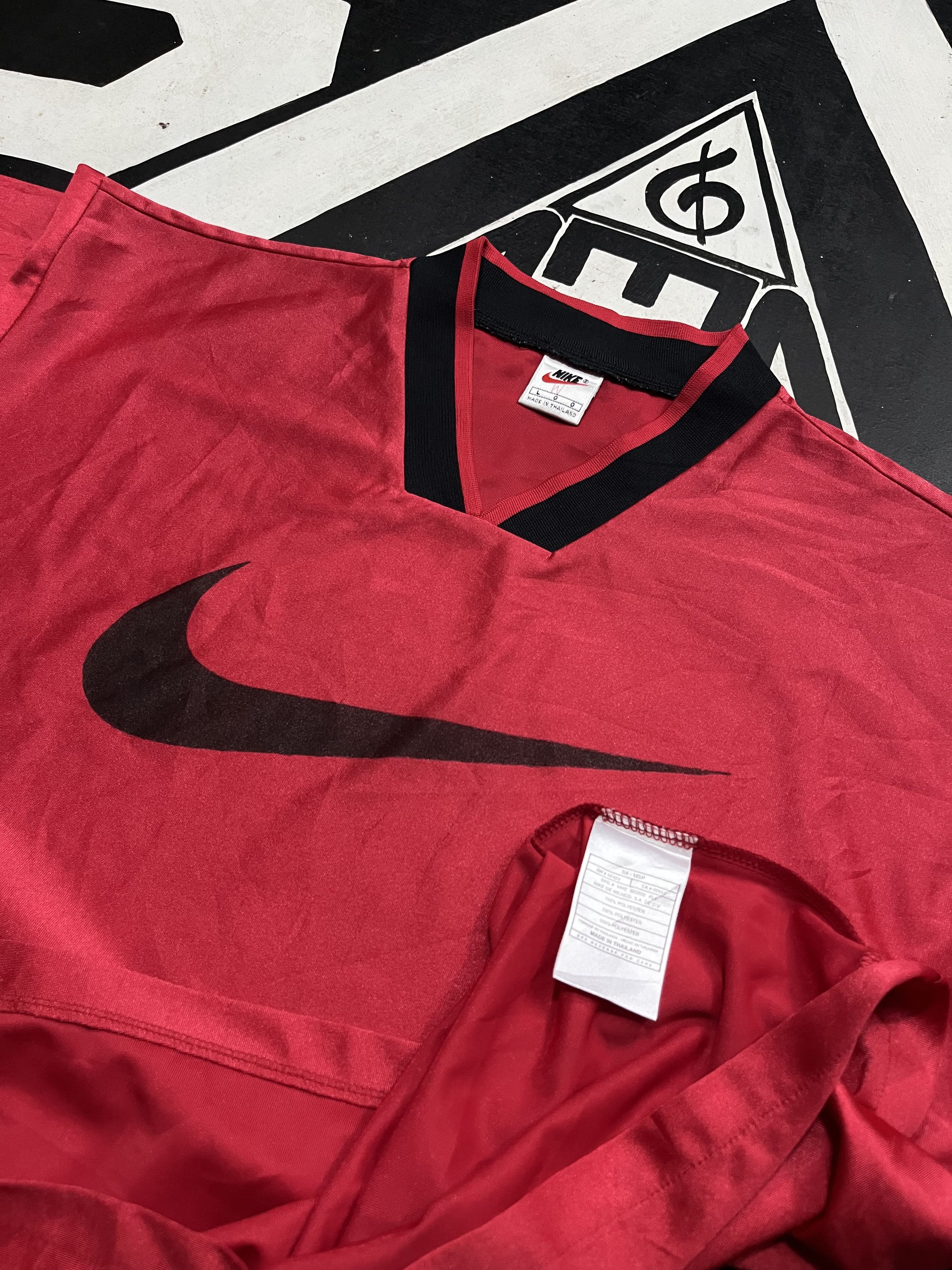 Nike VTG NIKE SWOOSH JERSEY Size US L / EU 52-54 / 3 - 2 Thumbnail