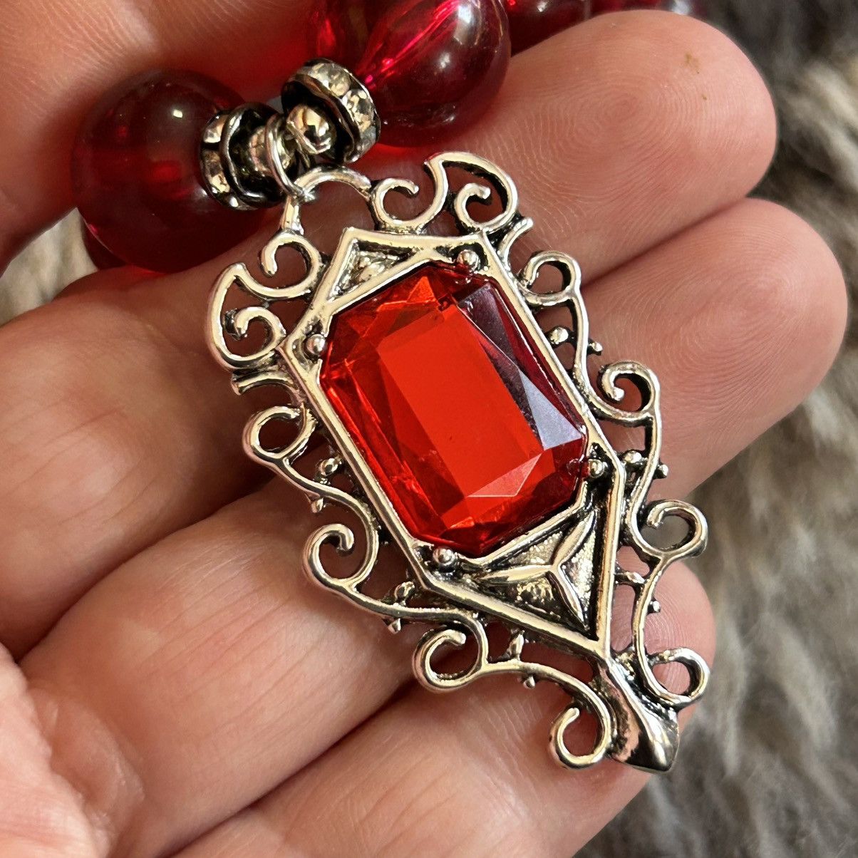 Handmade Handcrafted vintage repurpose red vampire blood necklace Size ONE SIZE - 7 Thumbnail