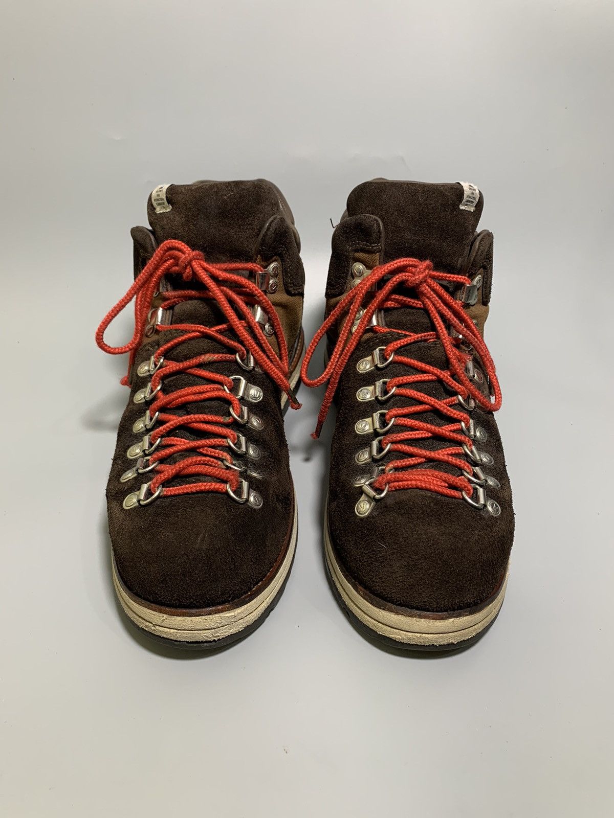 Visvim VISVIM SERRA HIKER BOOTS SUEDE LEATHER BROWN Size US 9 / EU 42 - 2 Thumbnail