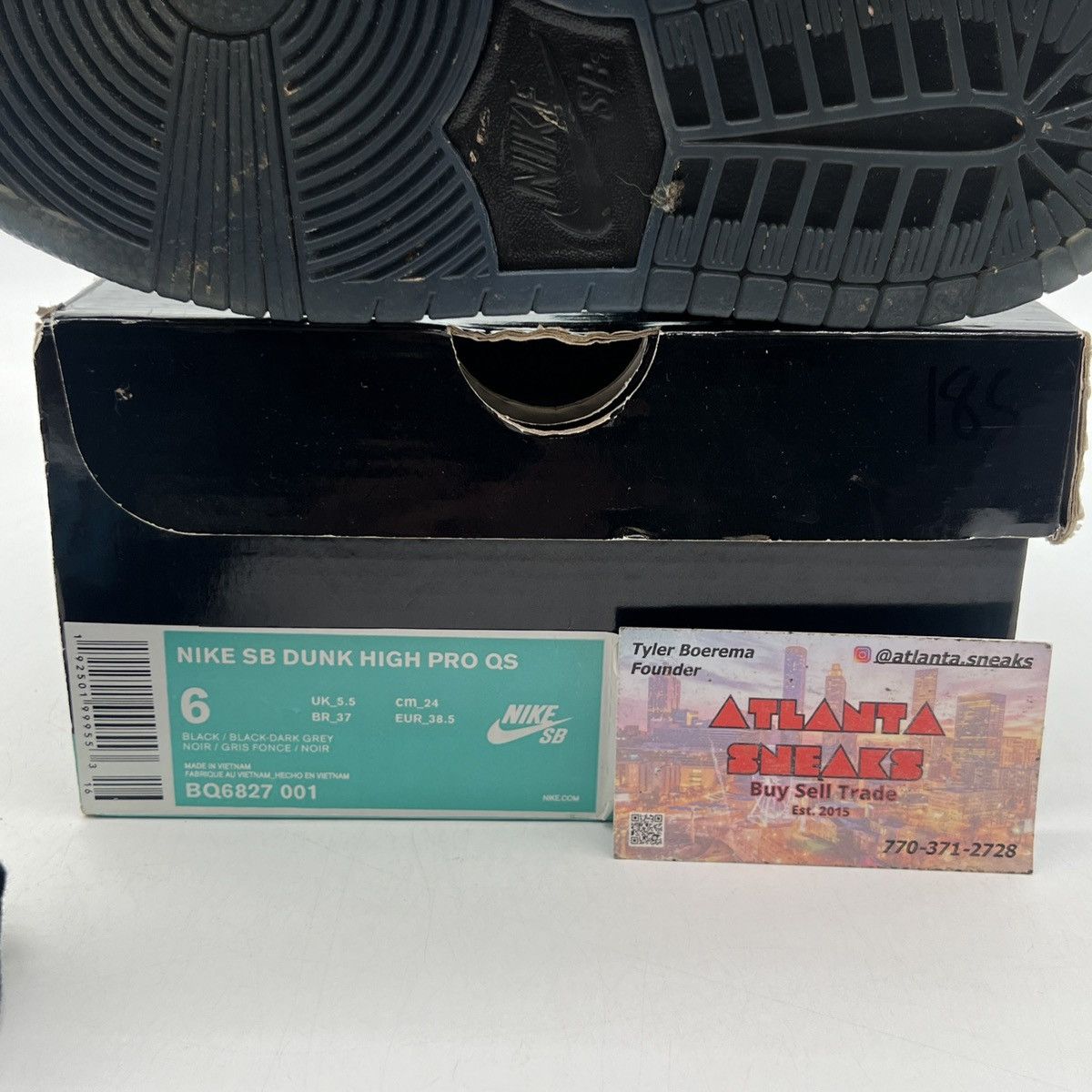 Nike Black sheep x nike dunk high sb black hornet Size US 6 / EU 39 - 8 Thumbnail