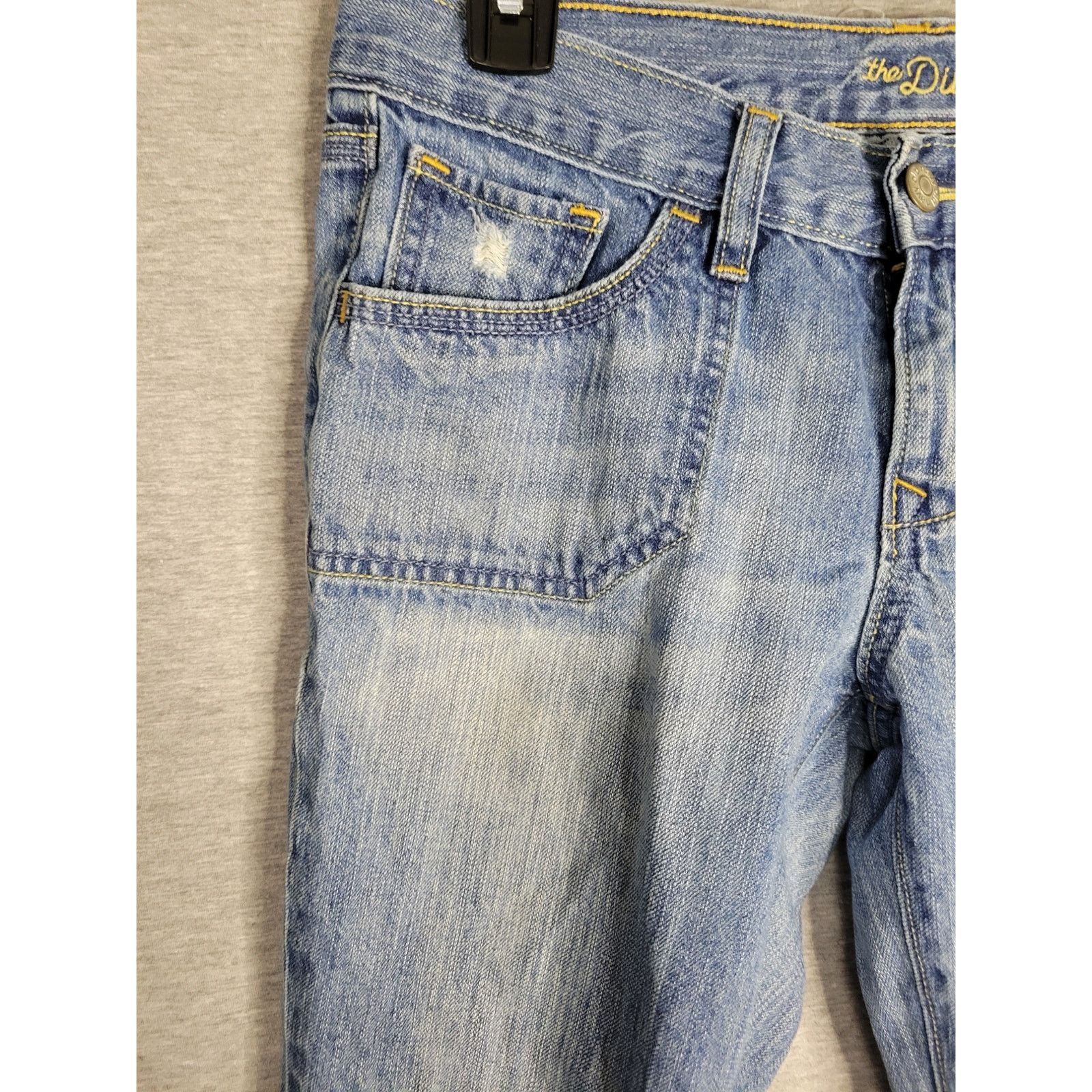 Old Navy Old Navy Straight Leg "the DIVA" Ripped Denim Jeans 4 Size 28" / US 6 / IT 42 - 10 Thumbnail