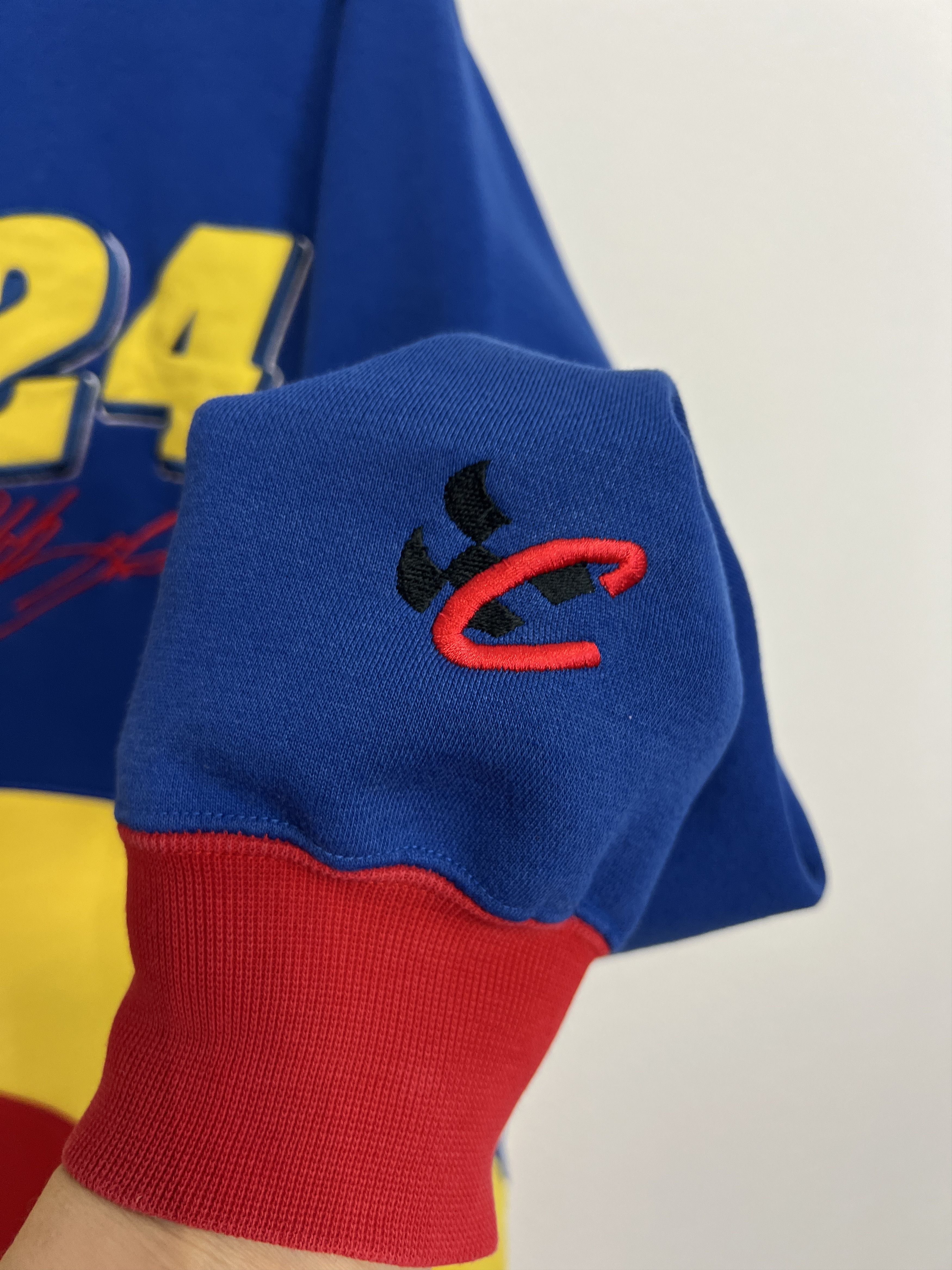 Vintage Jeff Gordon DuPont Rainbow Crewneck Sweatshirt Racing Rare Size US L / EU 52-54 / 3 - 5 Thumbnail