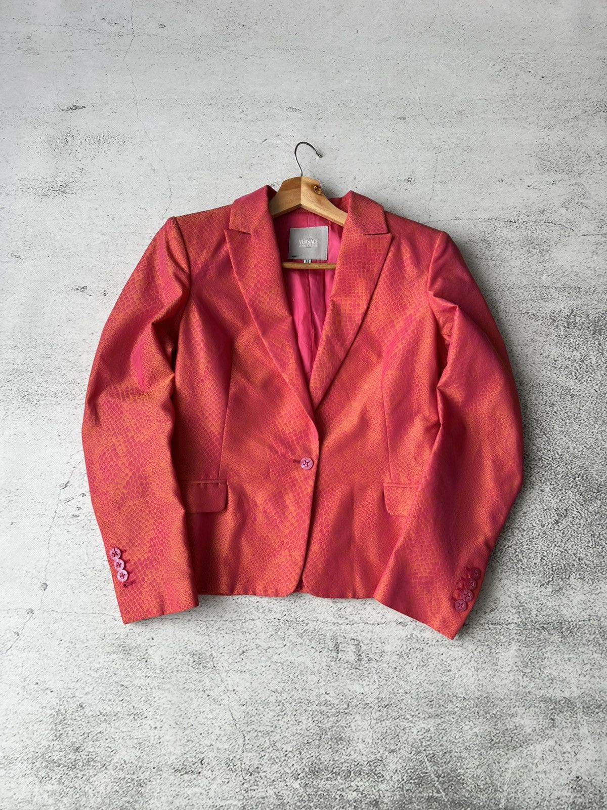 Versace Jeans Couture Vintage Versace Jeans Couture Blazer Pink Made in Italy Rare Size M / US 6-8 / IT 42-44 - 1 Thumbnail