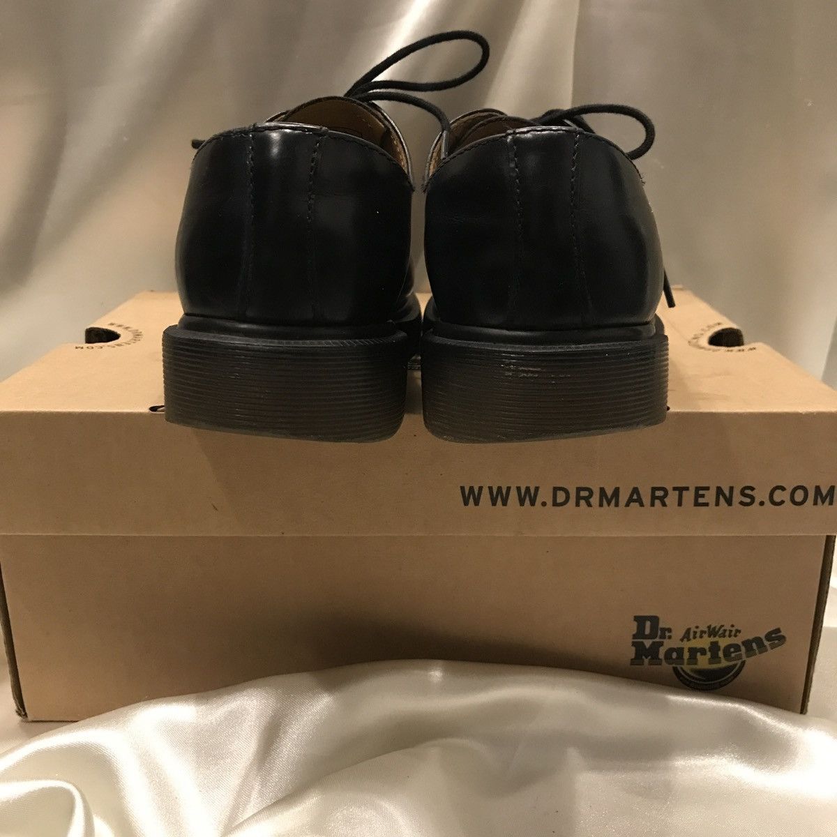 Dr. Martens × Vintage Dr. Martens 1461 Low Black Short 3 Hole Vintage Leather Size US 6 / IT 36 - 3 Thumbnail