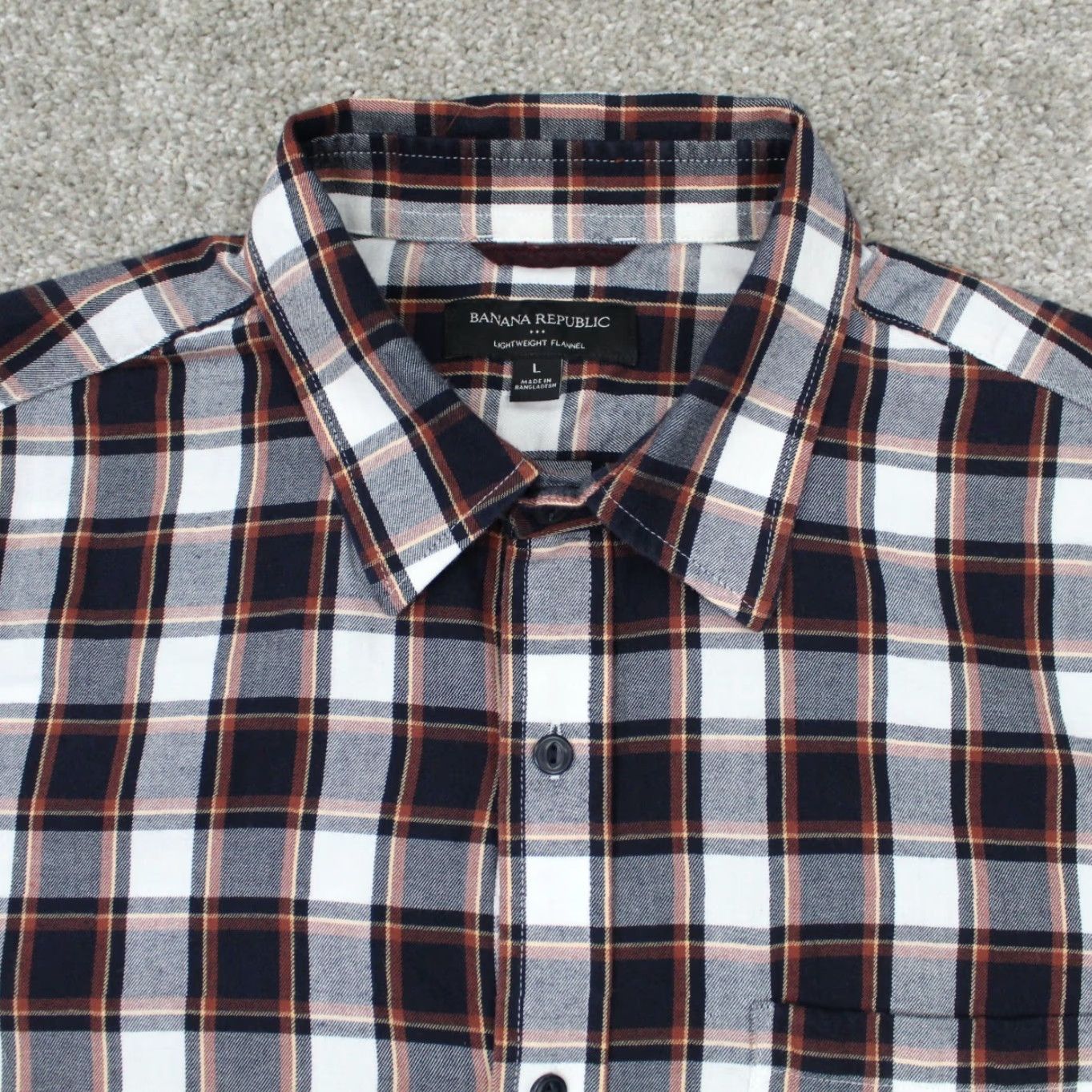 Banana Republic Banana Republic Shirt Mens Large Red/Blue Lightweight Flannel Long Sleeve Cotton Button-Up Plaid Classic Preppy Size US L / EU 52-54 / 3 - 2 Thumbnail