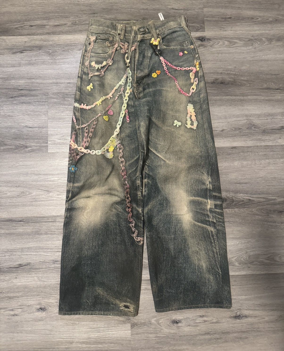 Acne Studios Acne Studios Printed Chain Kawaii Embellished Jeans Size US 28 / EU 44 - 1 Thumbnail