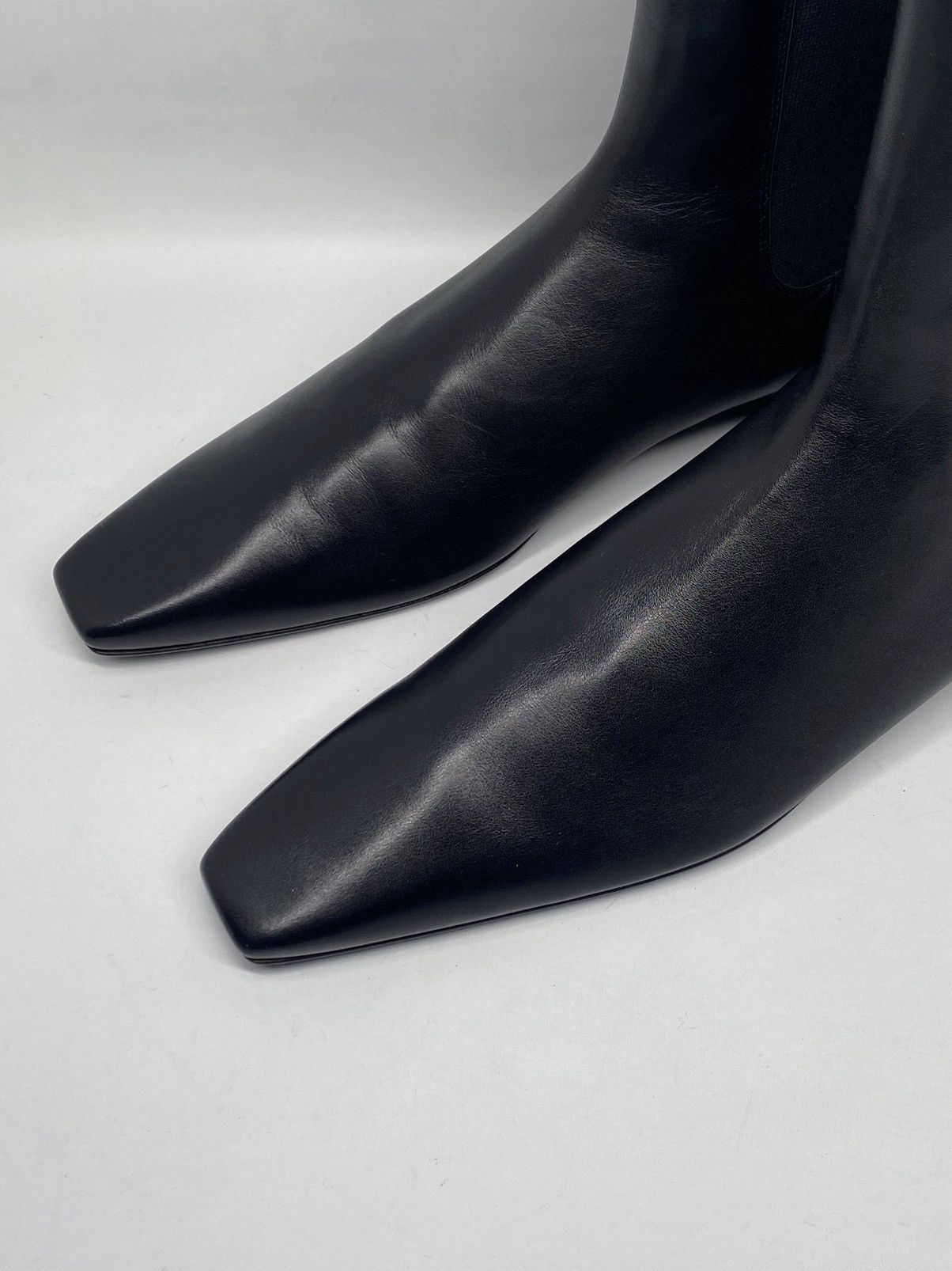 Toteme Toteme High-Top Leather Chelsea Boots size 42 Size US 12 / IT 42 - 6 Thumbnail