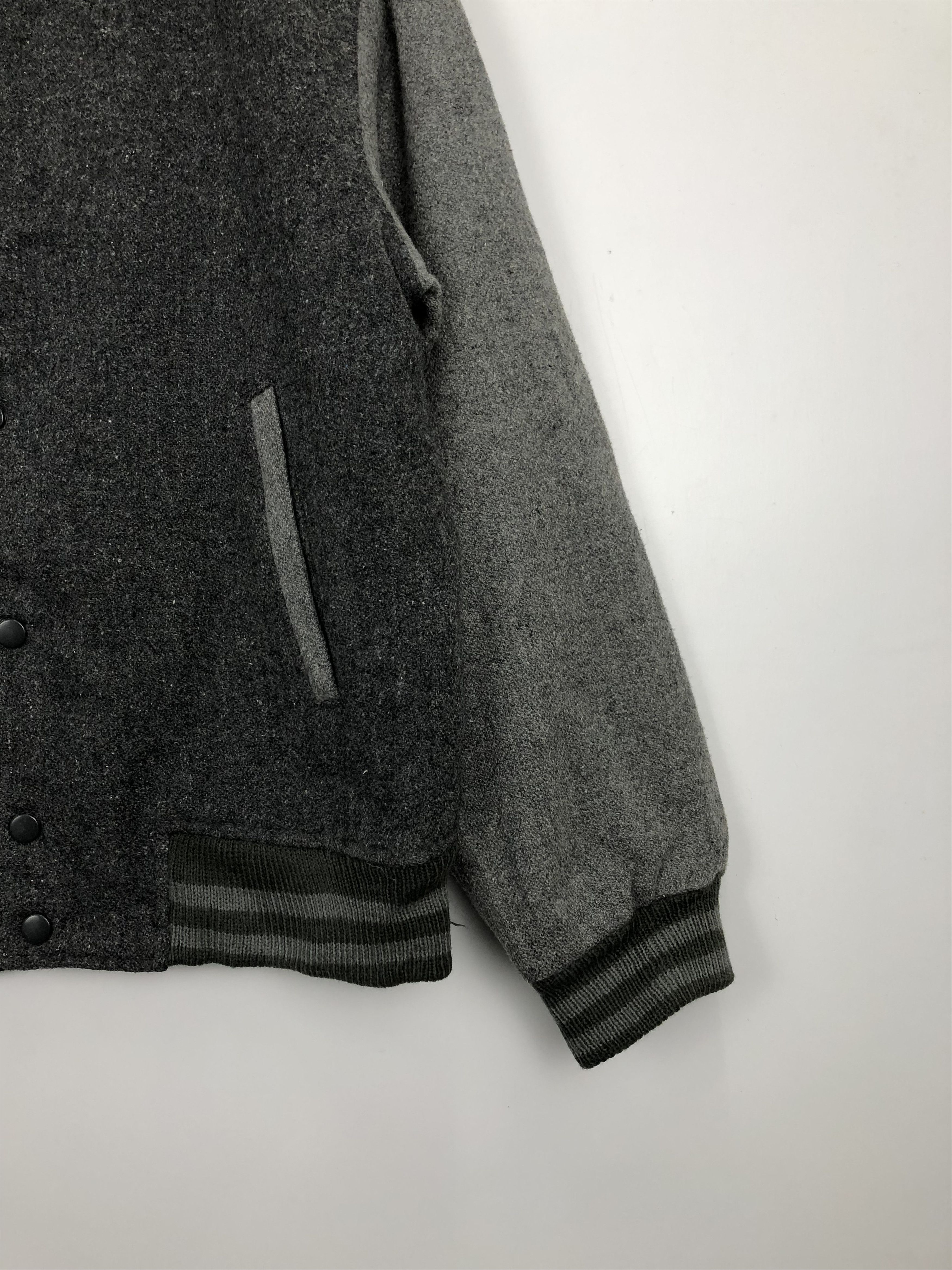 Vintage Vintage 90s Japanese Brand Varsity Jacket Red V0342 Size US M / EU 48-50 / 2 - 5 Thumbnail