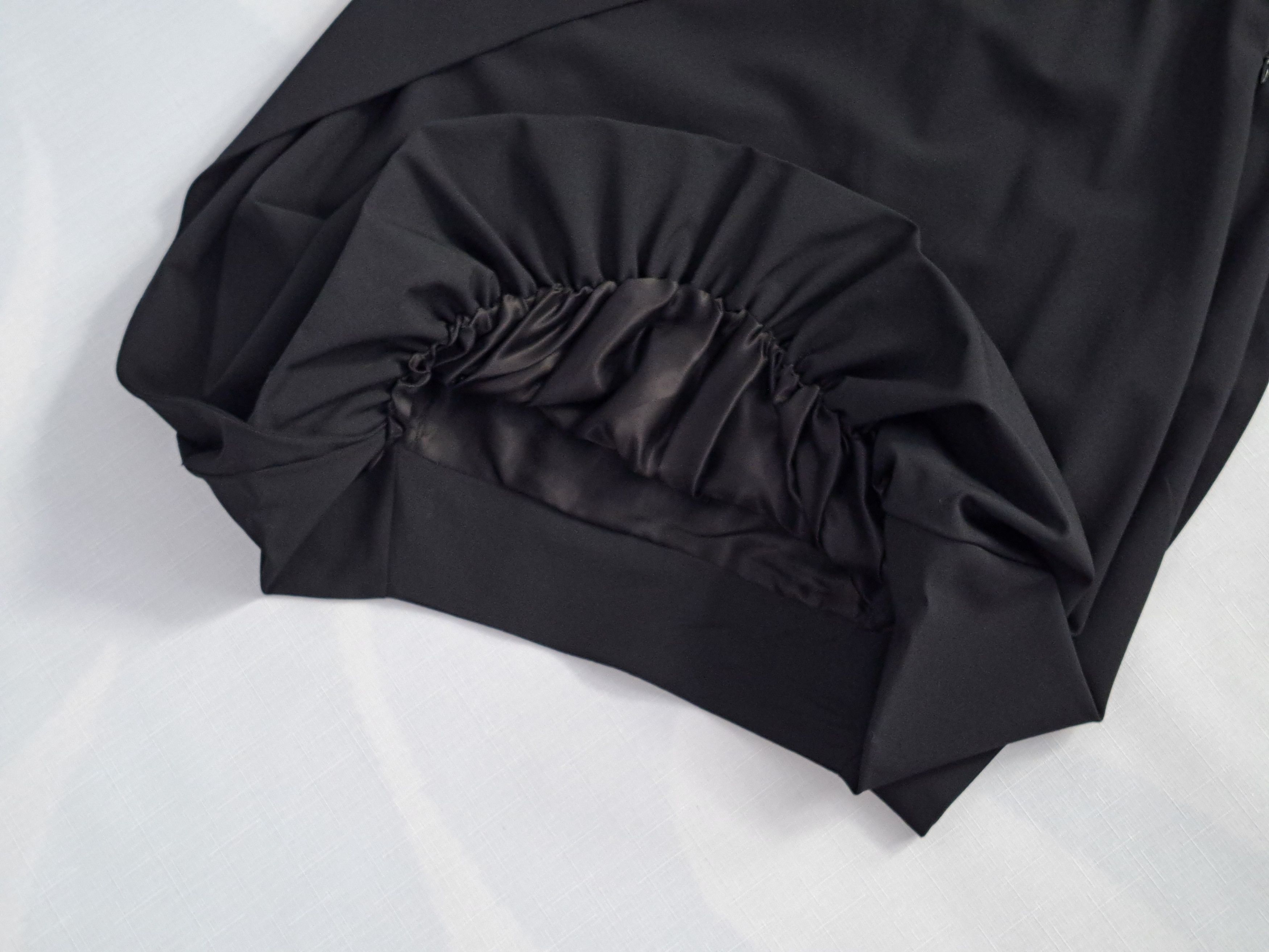 Sarah Pacini Sarah Pacini avant garde midi skirt. Size 0 Size 25" / US 0 / IT 36 - 6 Thumbnail