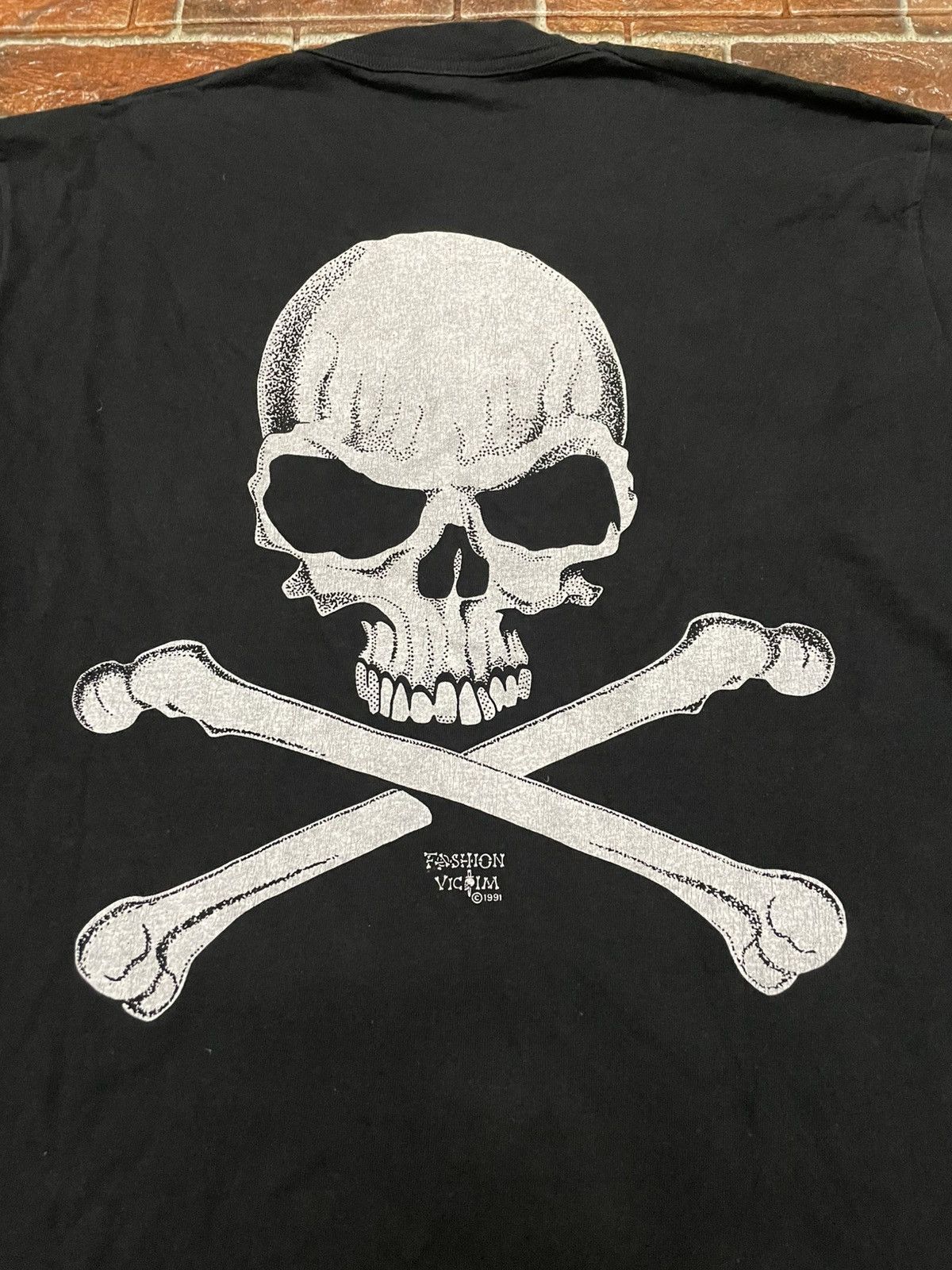 Fashion Victim Vintage Fashion Victim 1991 Skull Size US XL / EU 56 / 4 - 3 Thumbnail