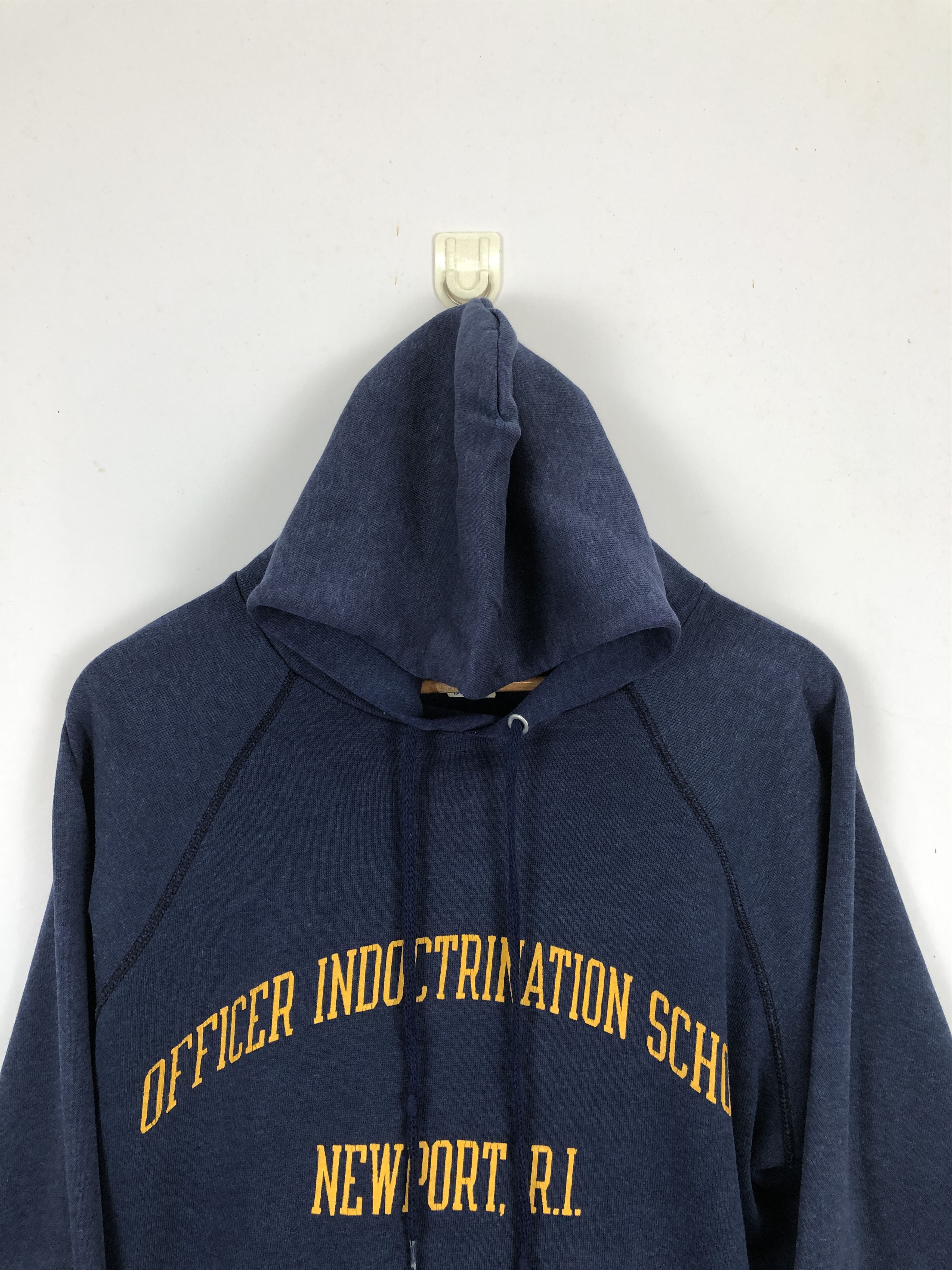 Champion × Vintage Vintage 90s Champion Newport Pullover Hoodie Jacket Size US M / EU 48-50 / 2 - 2 Thumbnail