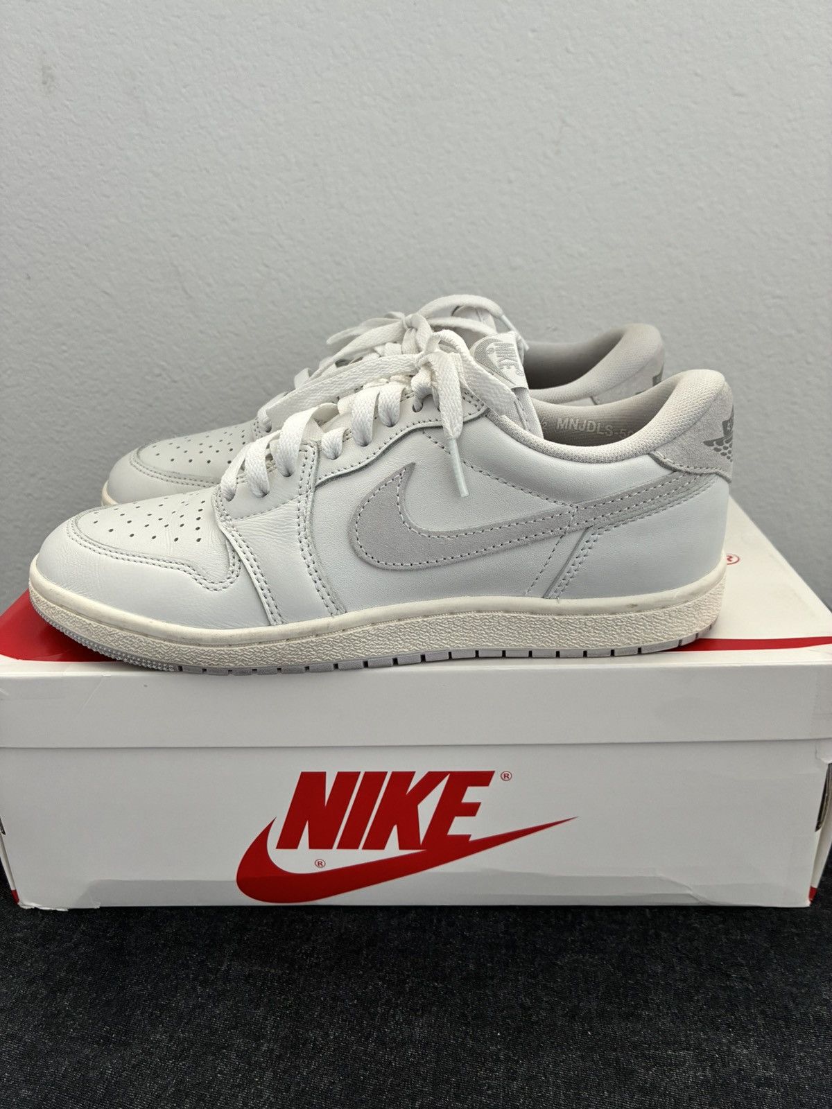 Jordan Brand Air Jordan 1 Retro Low ‘85 Neutral Grey Size US 8.5 / EU 41-42 - 2 Thumbnail