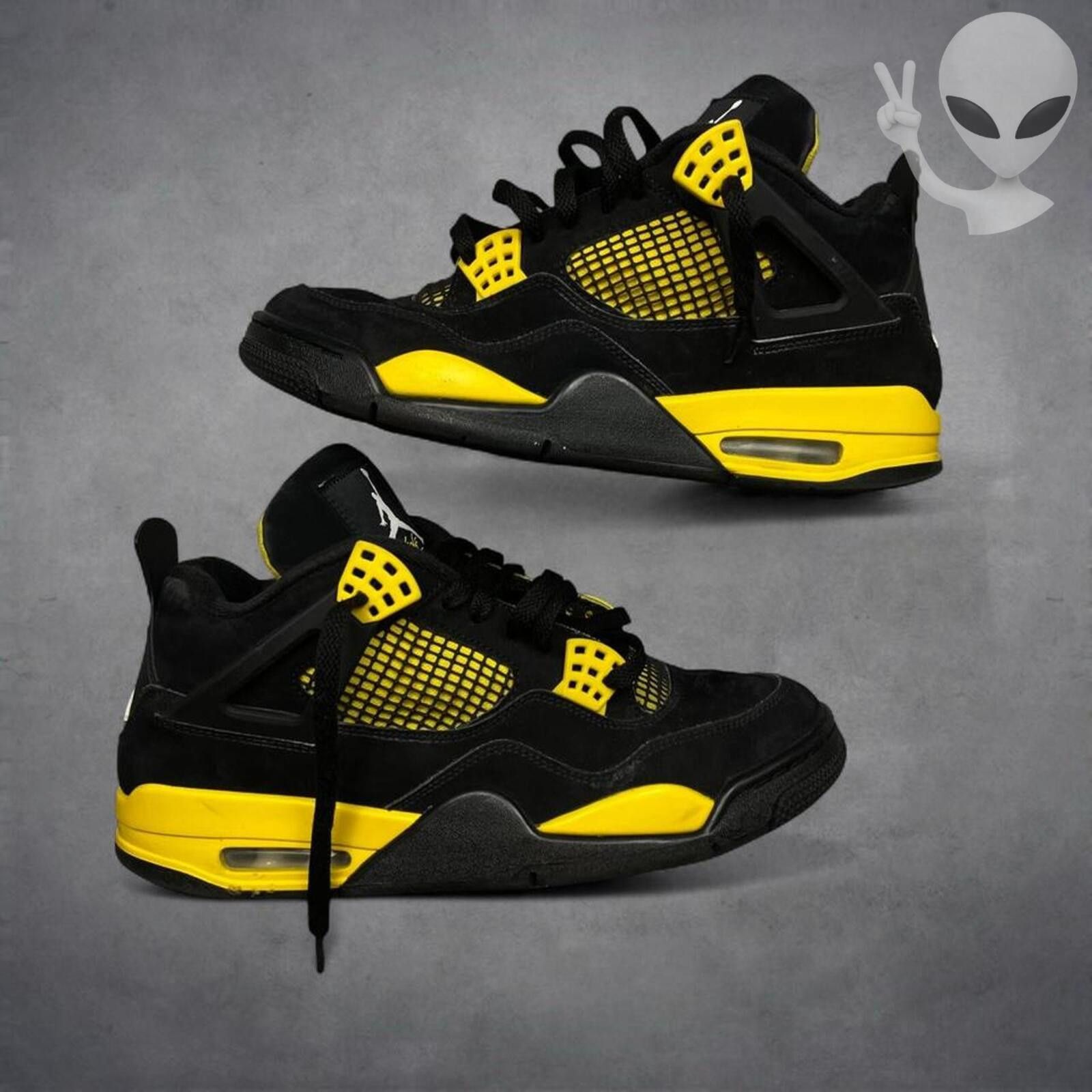 Nike Jordan 4 Retro Thunder Mens 10 Black Yellow DH6927-017 Size US 10 / EU 43 - 2 Thumbnail