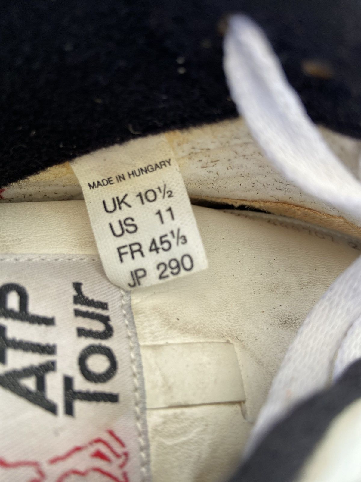 Adidas Adidas Size US 11 / EU 44 - 6 Thumbnail