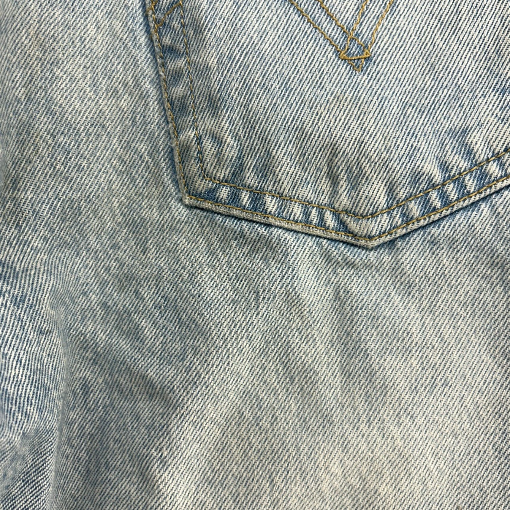 Levi's VINTAGE Levi's Wedgie Jeans Womens 25x28 Blue Straight Button Fly Light Wash Distressed 90s Womens Jeans Size 42" / US 20 - 7 Thumbnail