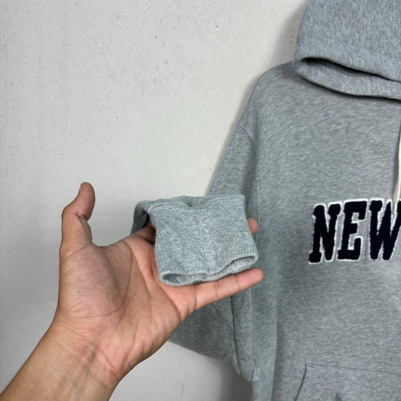 Champion Vtg 90s Champion New York Spell Out Hoodie Sweatshirt L Grey Size US L / EU 52-54 / 3 - 4 Thumbnail
