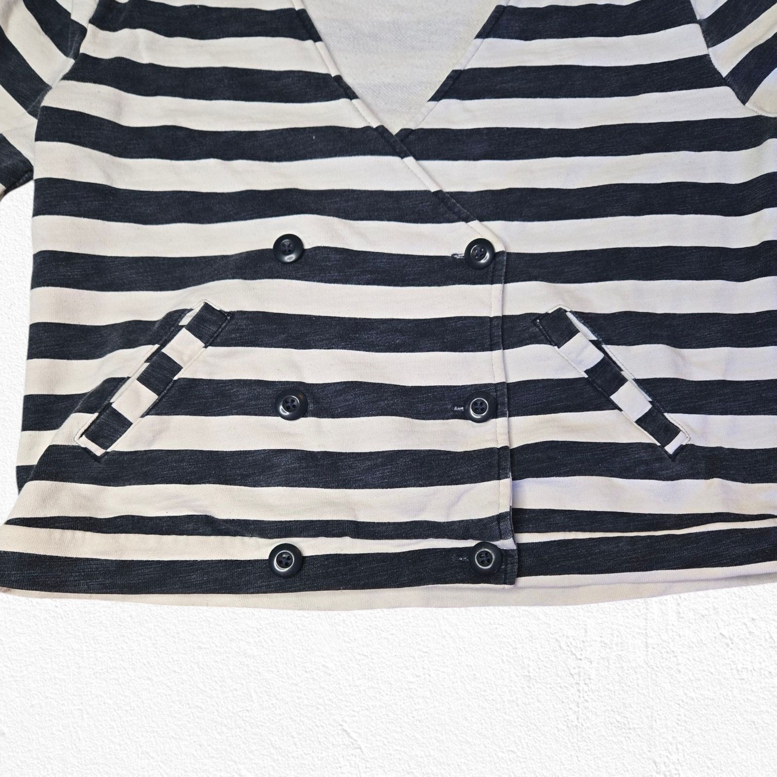 Bdg BDG Navy White Striped Wrap Cropped Sweater Size Medium Size M / US 6-8 / IT 42-44 - 3 Thumbnail