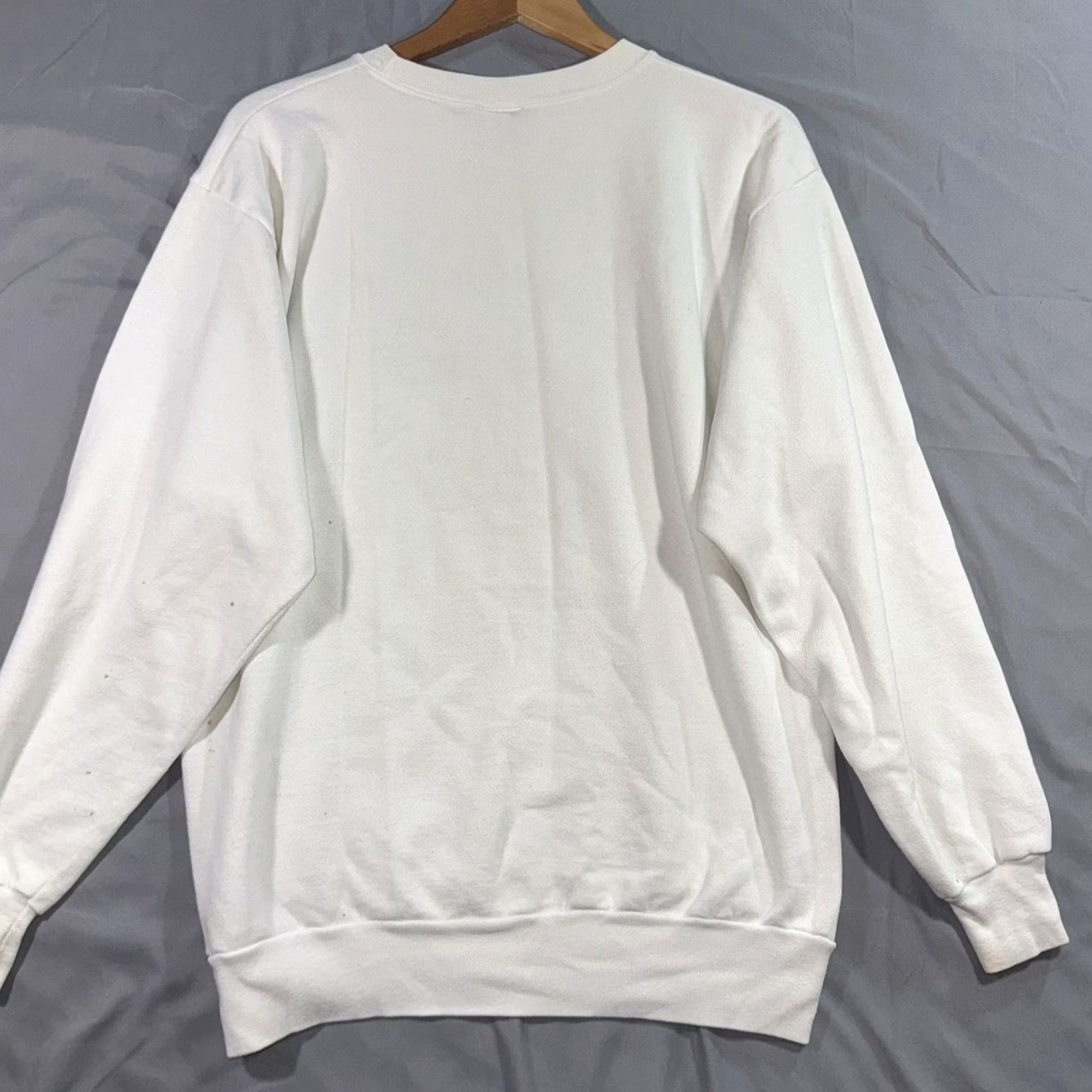 Anvil VINTAGE Anvil Sweatshirt Mens XL White Thank God Its Fryday Cartoon Graphic USA Size US XL / EU 56 / 4 - 2 Thumbnail