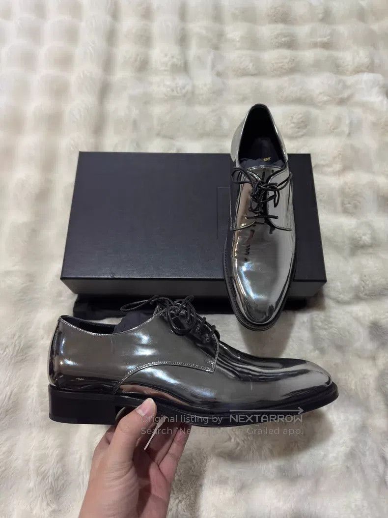 Saint Laurent Paris Saint Laurent Paris Metallic Silver Leather Shoes Size US 8 / EU 41 - 2 Thumbnail