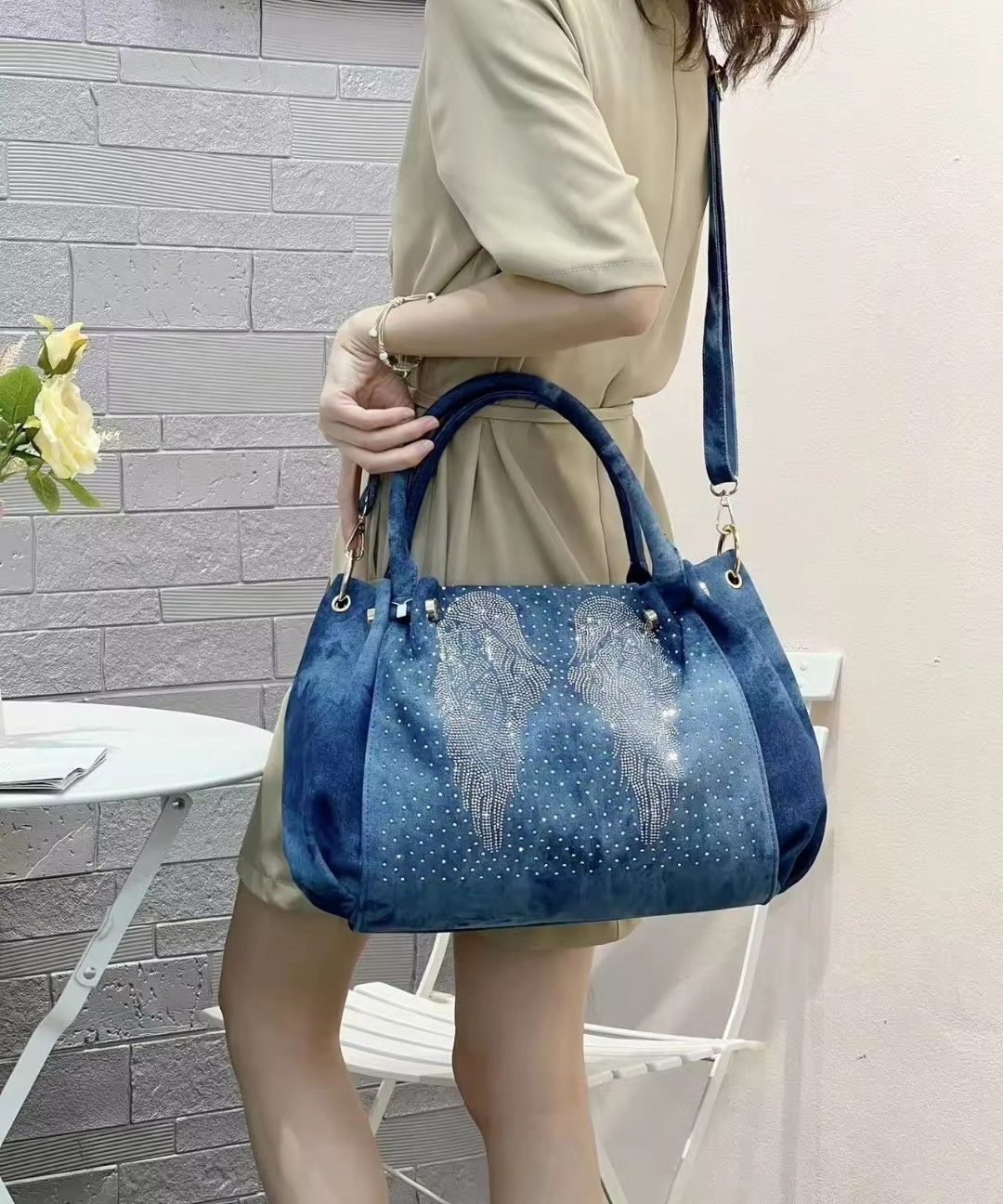 Jean × Vintage Denim Handbag Crystal Bling Wings Size ONE SIZE - 1 Thumbnail