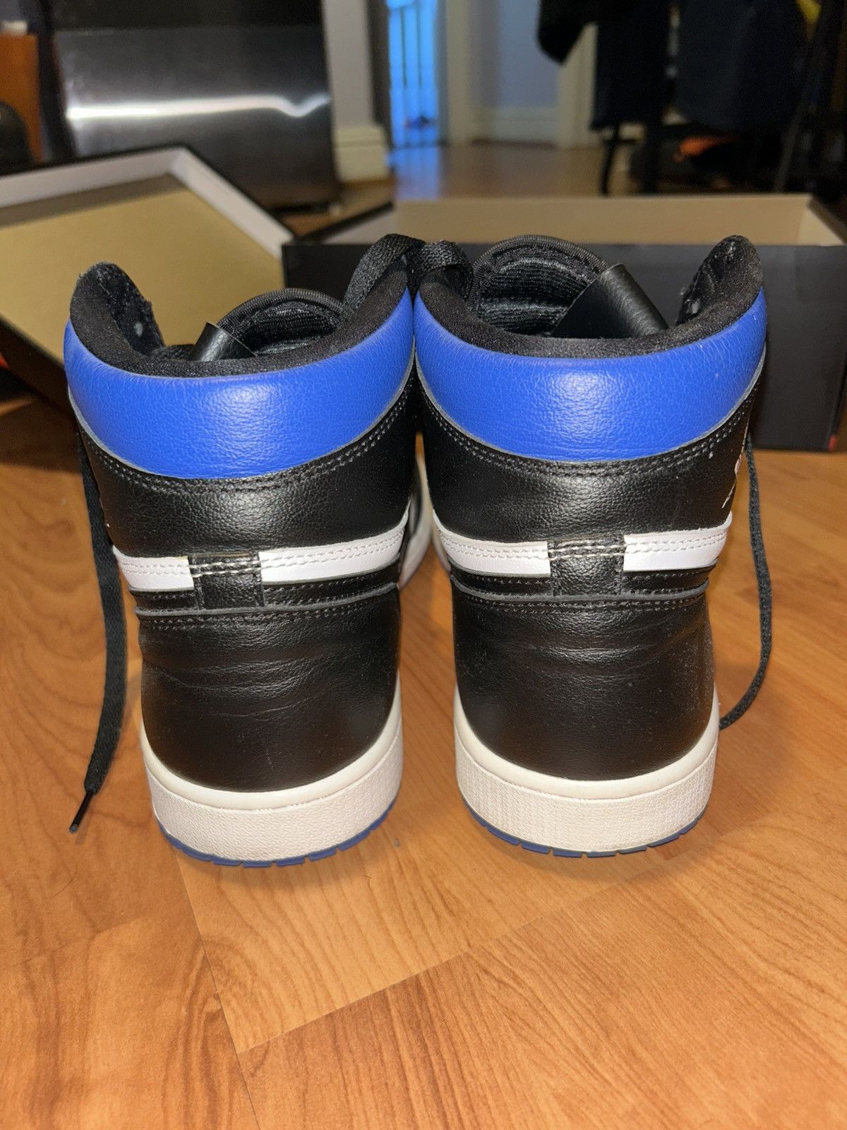 Jordan Brand × Nike Jordan 1 Royal Toe Size US 10.5 / EU 43-44 - 4 Thumbnail