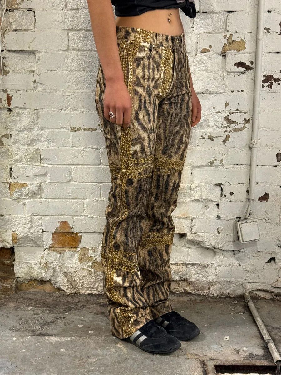 Roberto Cavalli 2000s Roberto Cavalli Leopard & Gold Chains Pants Size 24" / US 00 / IT 34 - 2 Thumbnail