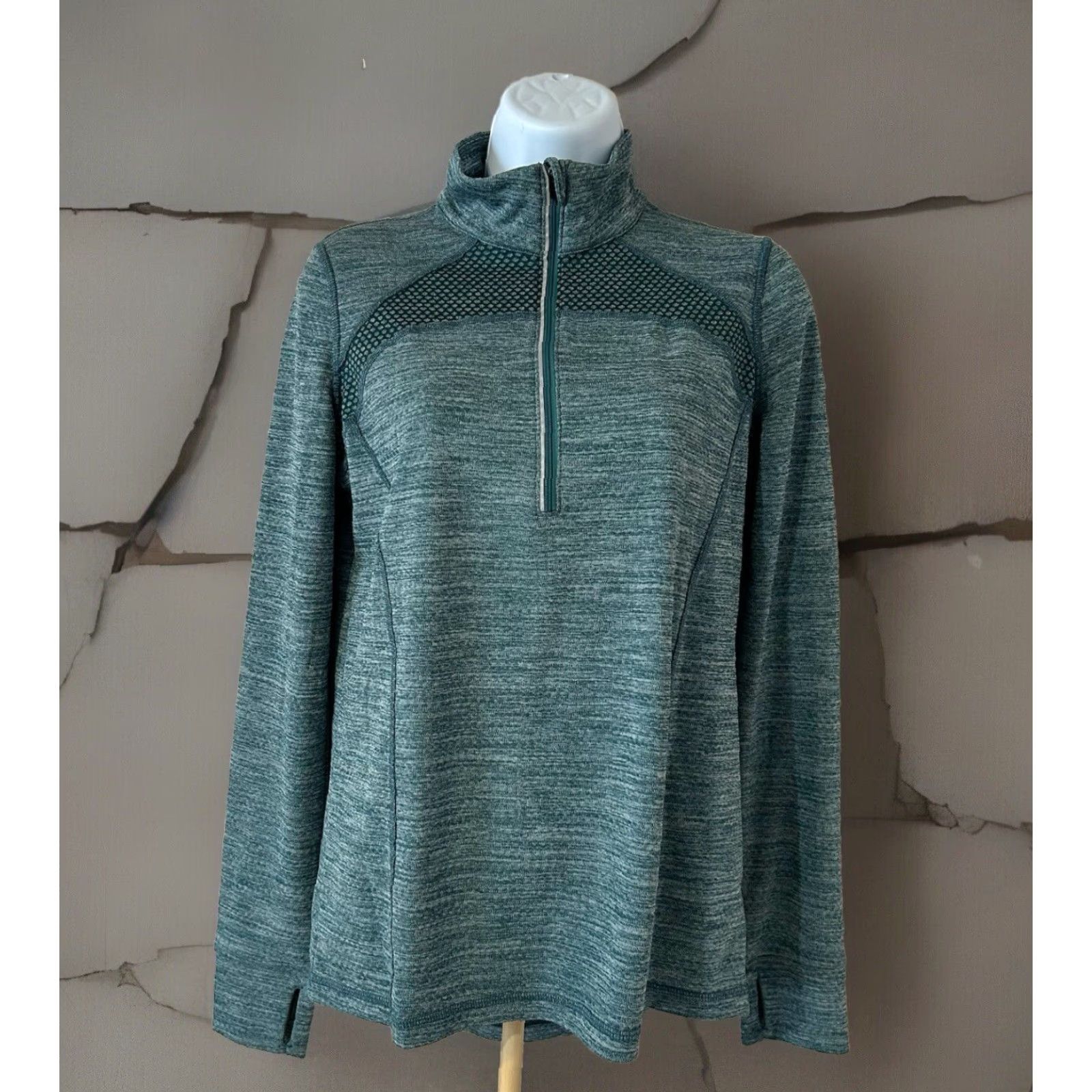 Vintage XERSION Slim Fit Long Sleeve Pullover Top Women Small Heather Green 1/4 Zip Pullover Lightweight Casual Sports Shirt Size S / US 4 / IT 40 - 2 Thumbnail