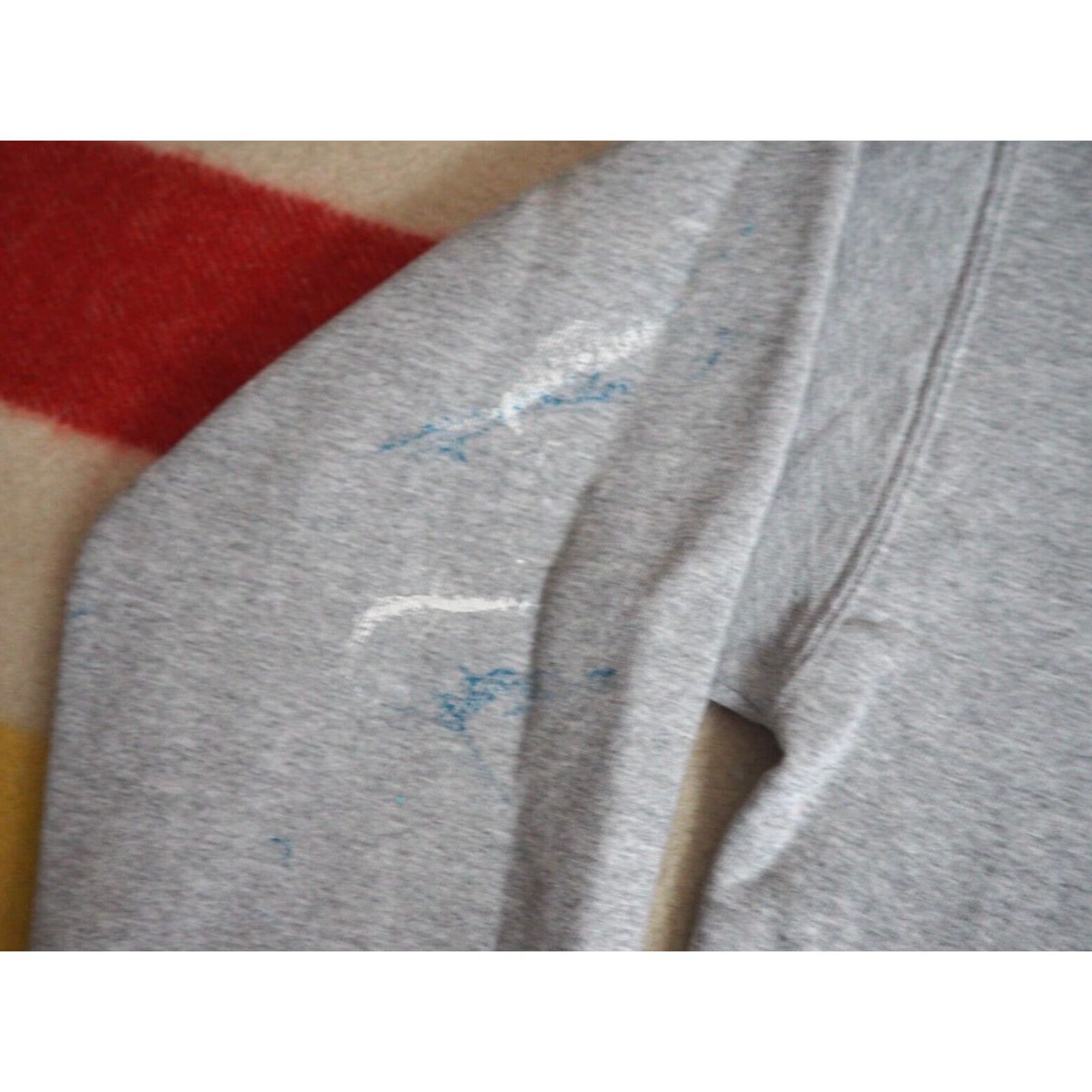 Gildan VINTAGE Gildan University Tennessee Sweatshirt Pullover Gray 90s Crew Neck Long Sleeve L Men Basketball Logo Embroidered Durables Size US L / EU 52-54 / 3 - 6 Thumbnail