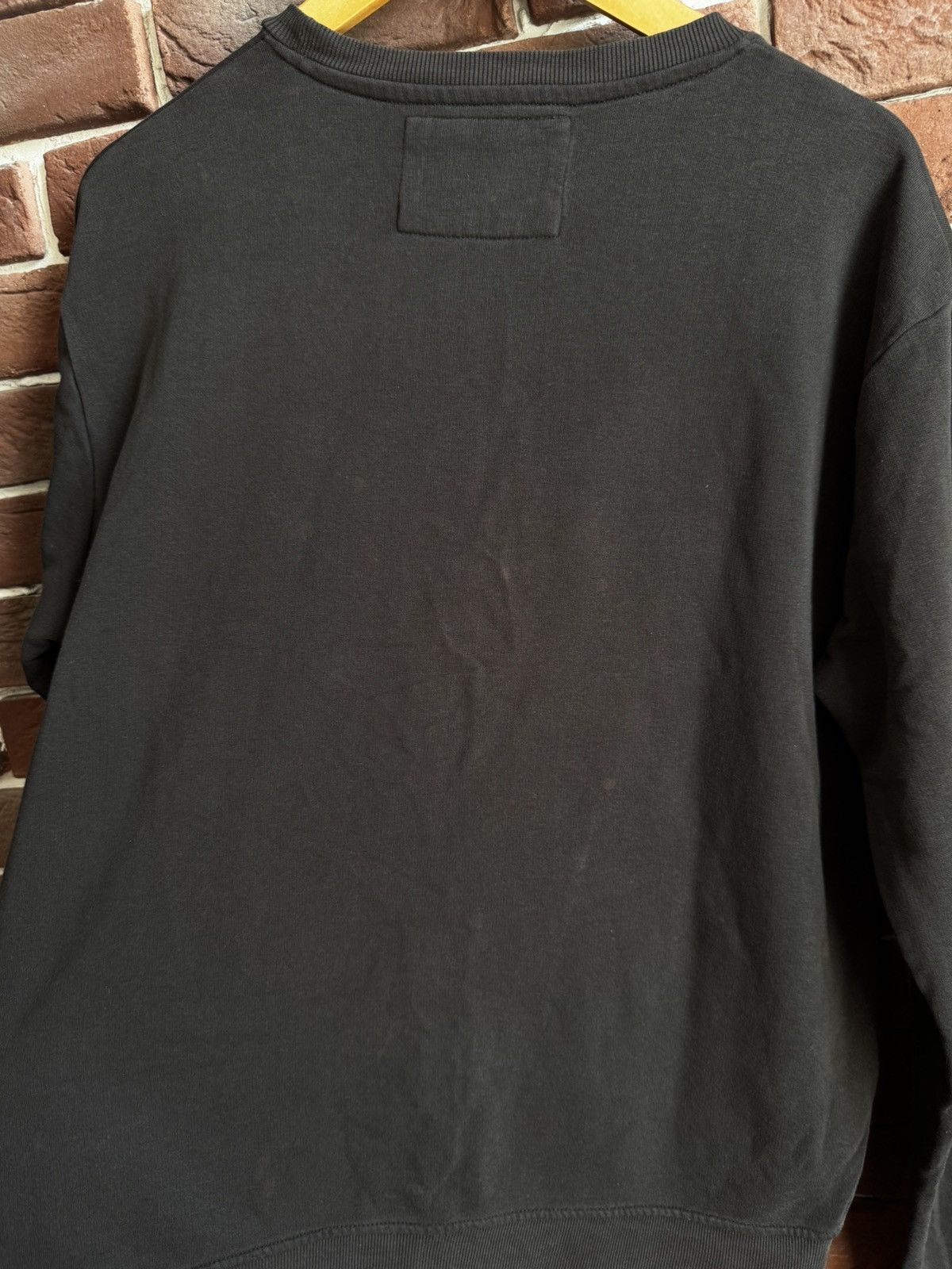 Kanye West Kanye West Merchendise Og Light Crewneck Takashi Murakami Size US L / EU 52-54 / 3 - 9 Thumbnail