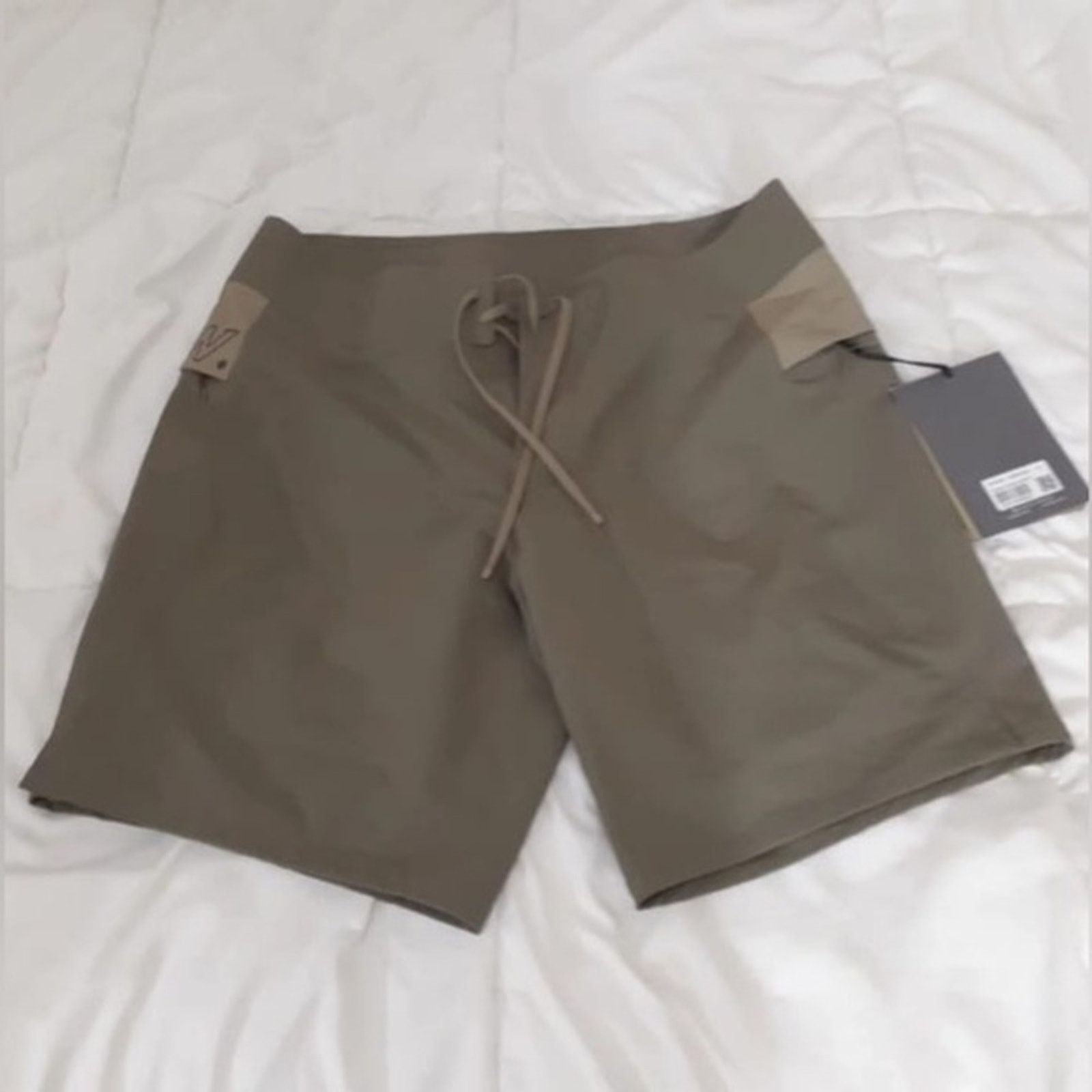 Lululemon Lululemon x Wilderness Escape & Explore 9" Ripstop Short Size US 34 / EU 50 - 2 Thumbnail