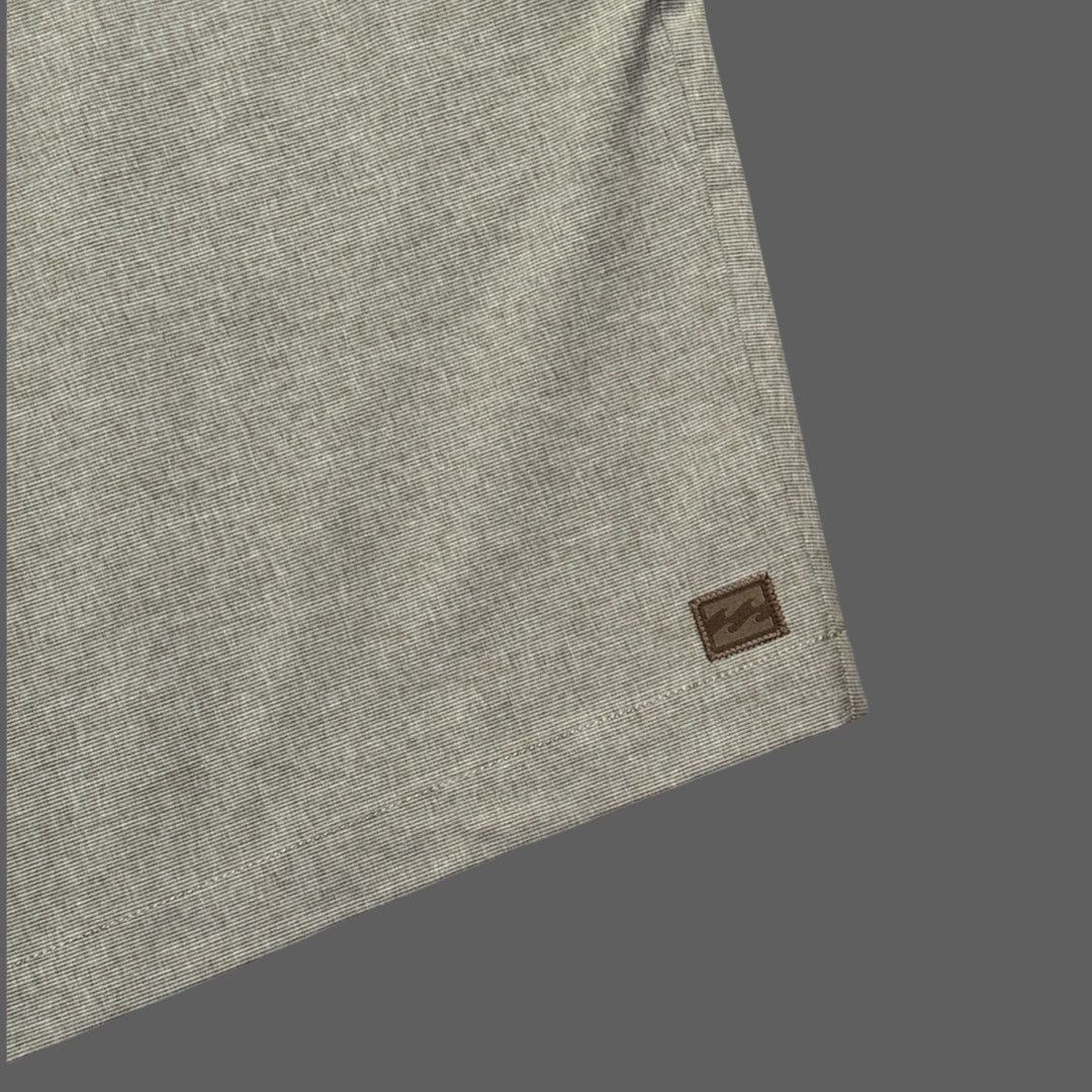 Billabong Billabong Crossfire Mid Hybrid Shorts Khaki Size 40 NWT Size US 40 / EU 56 - 2 Thumbnail