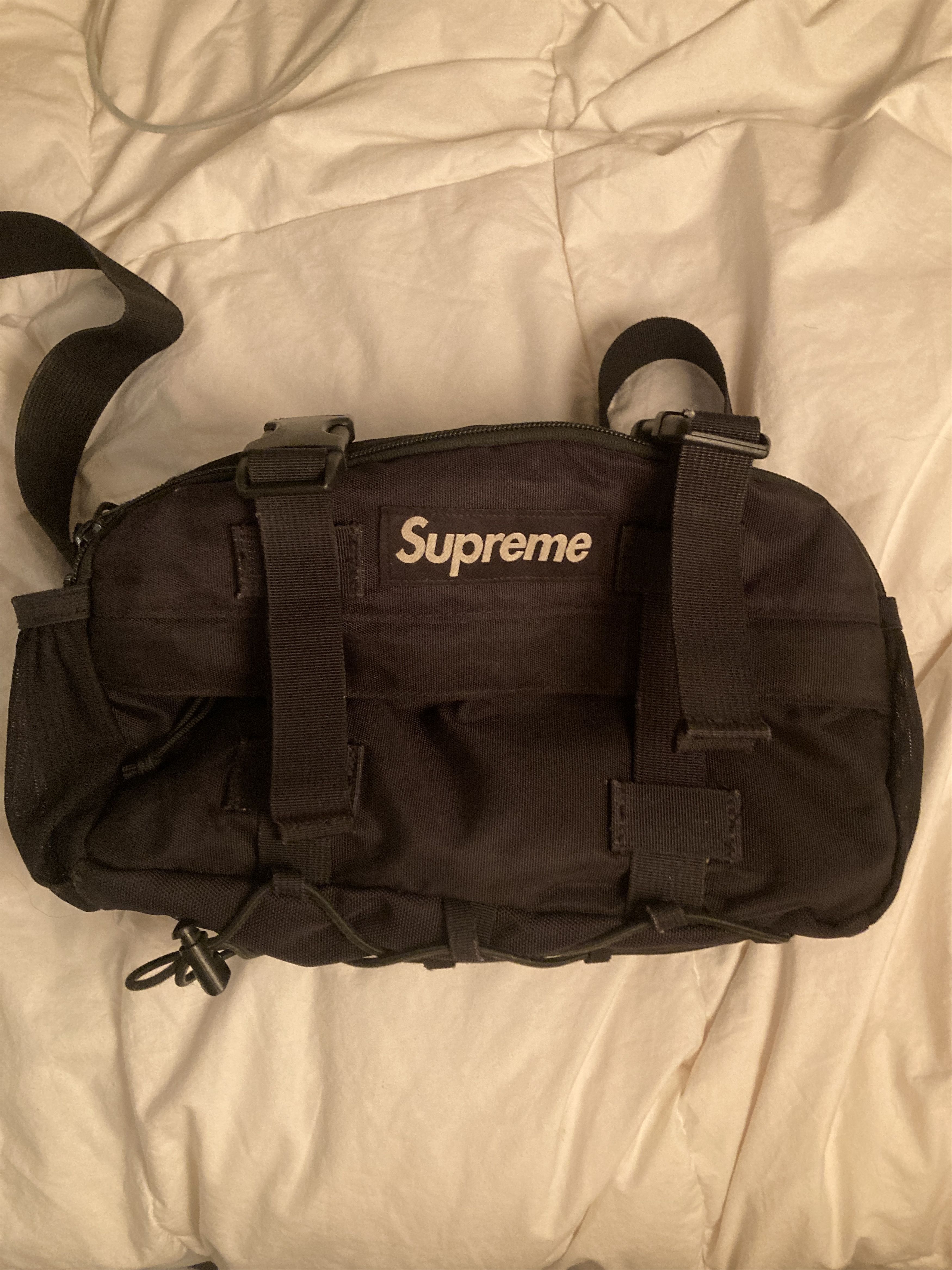 Supreme Waist Bag (FW19) BLACK