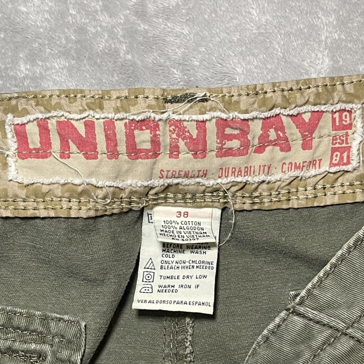 UNIONBAY Vintage Unionbay Mens Cargo Shorts 38 Green Y2K Cotton Size US 38 / EU 54 - 3 Thumbnail