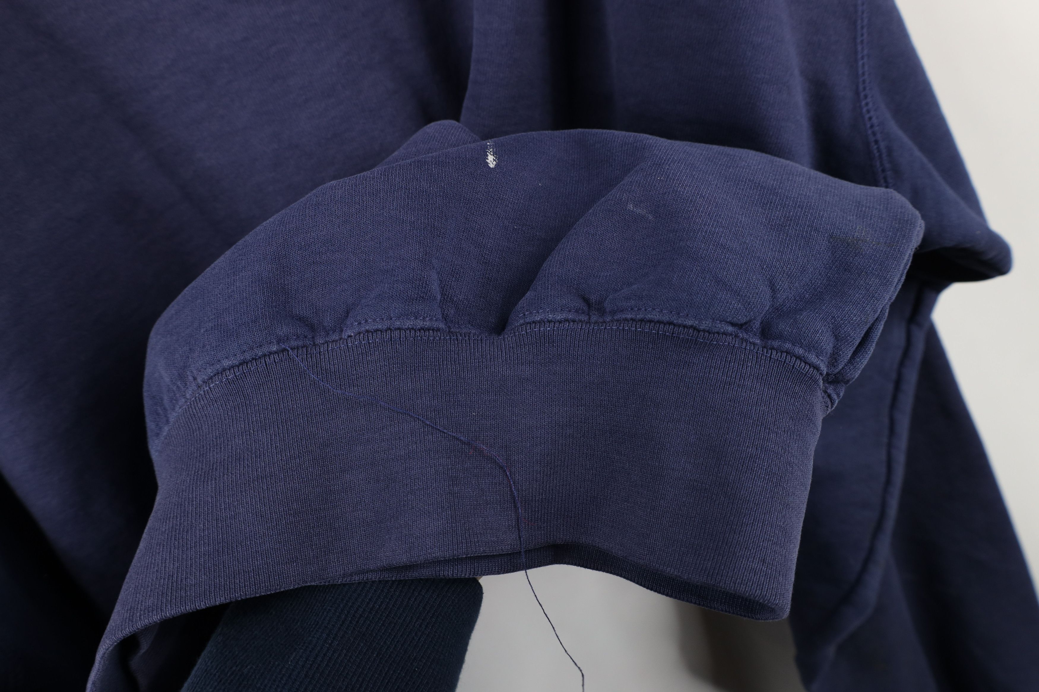 Carhartt × Vintage Vintage 90s Carhartt Spell Out Crewneck Sweatshirt Navy Blue Size US XXL / EU 58 / 5 - 14 Thumbnail