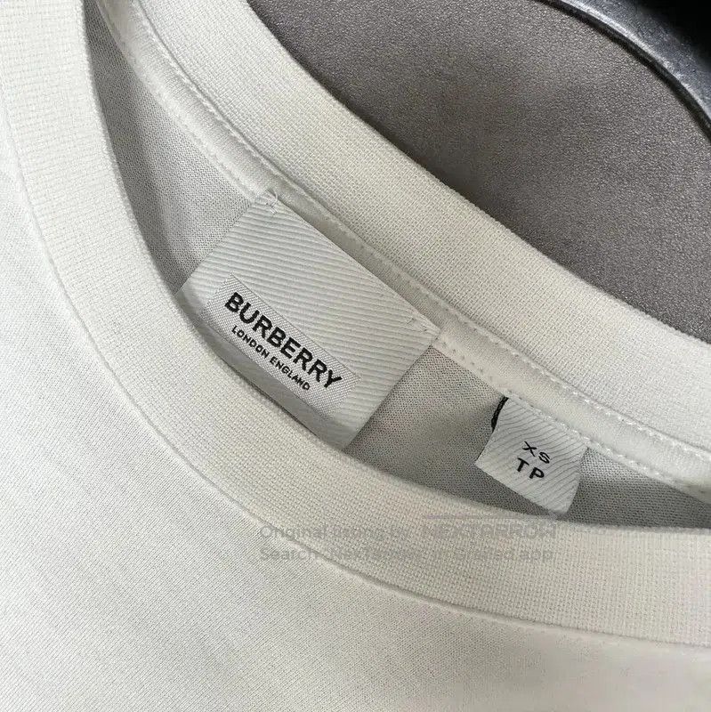 Burberry Burberry White Cotton T-Shirt for Women. Size XS / US 0-2 / IT 36-38 - 4 Thumbnail