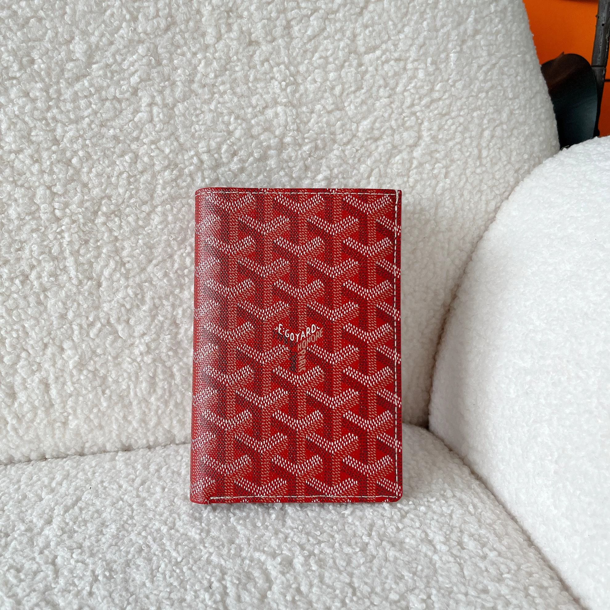 Goyard Goyard Red Monogram Passport Holder 15.5x10.5x1.5 4044 Size ONE SIZE - 1 Thumbnail